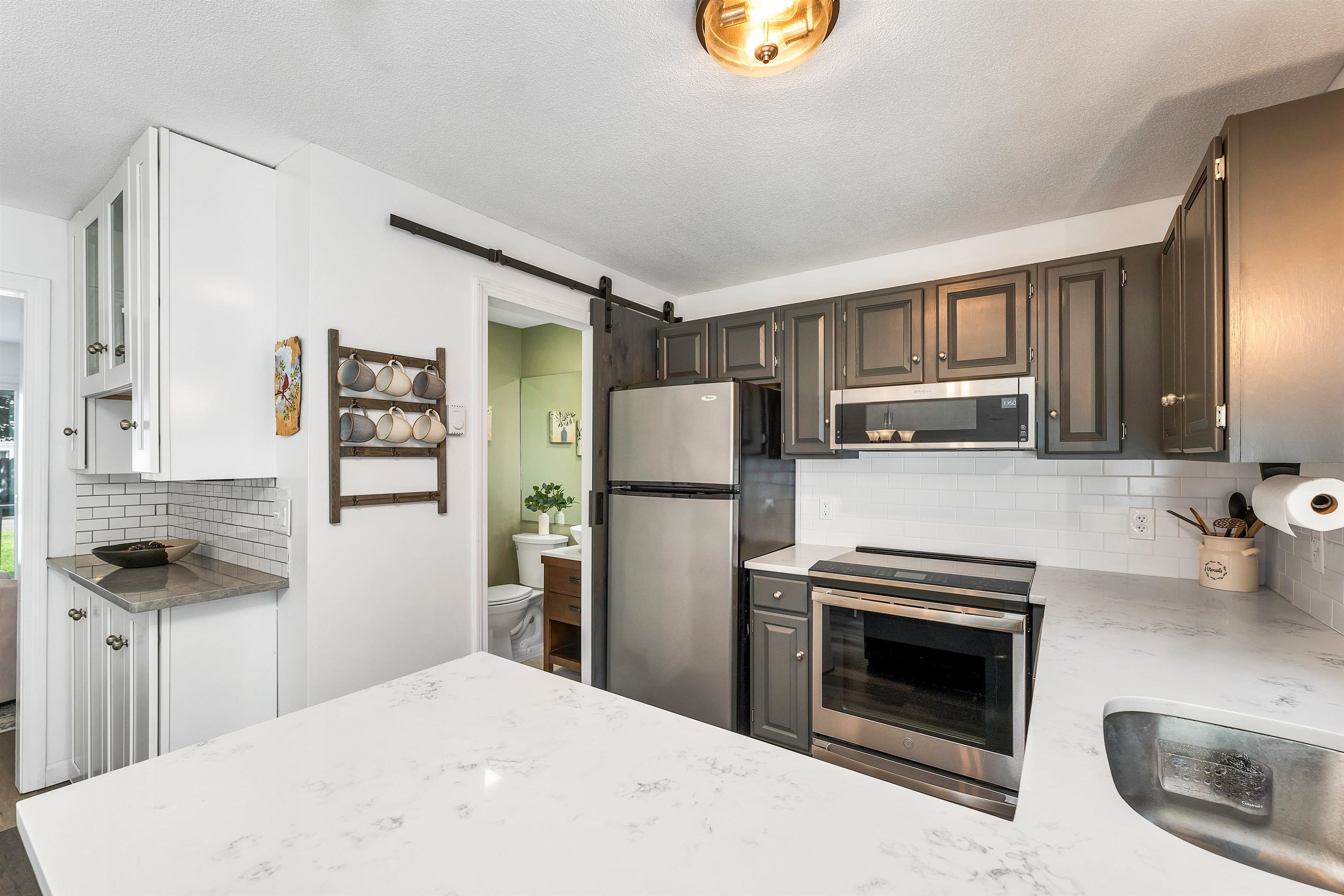 60 Weirs Road Unit: D2