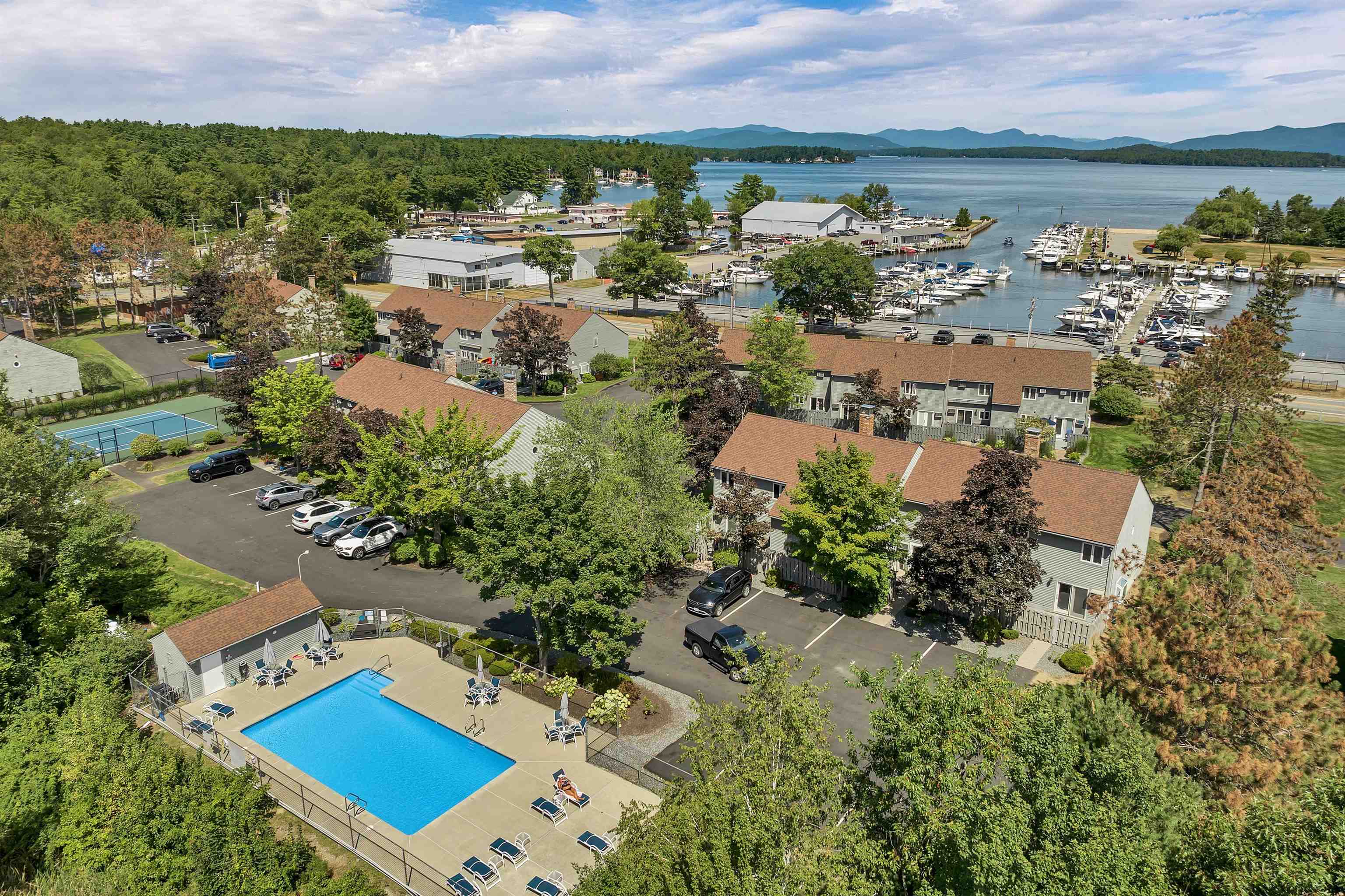 60 Weirs Road Unit: D2