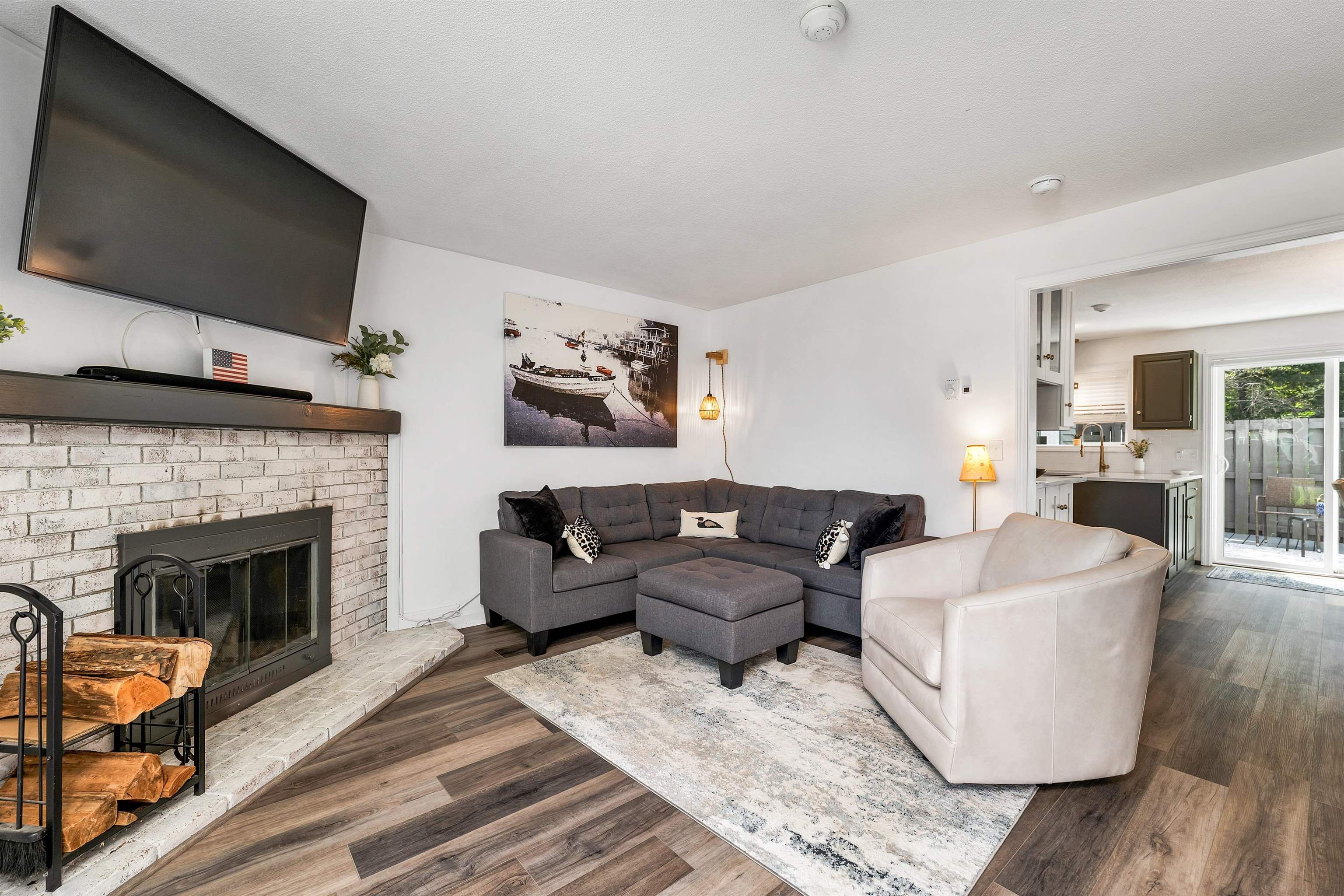 60 Weirs Road Unit: D2