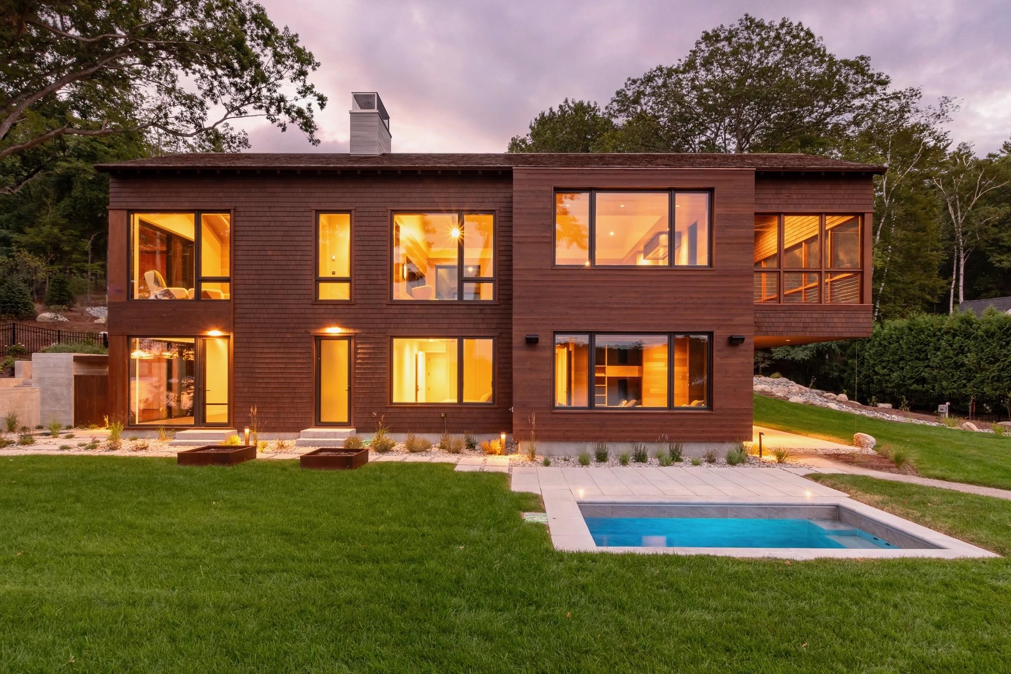 164 Edgewater Drive