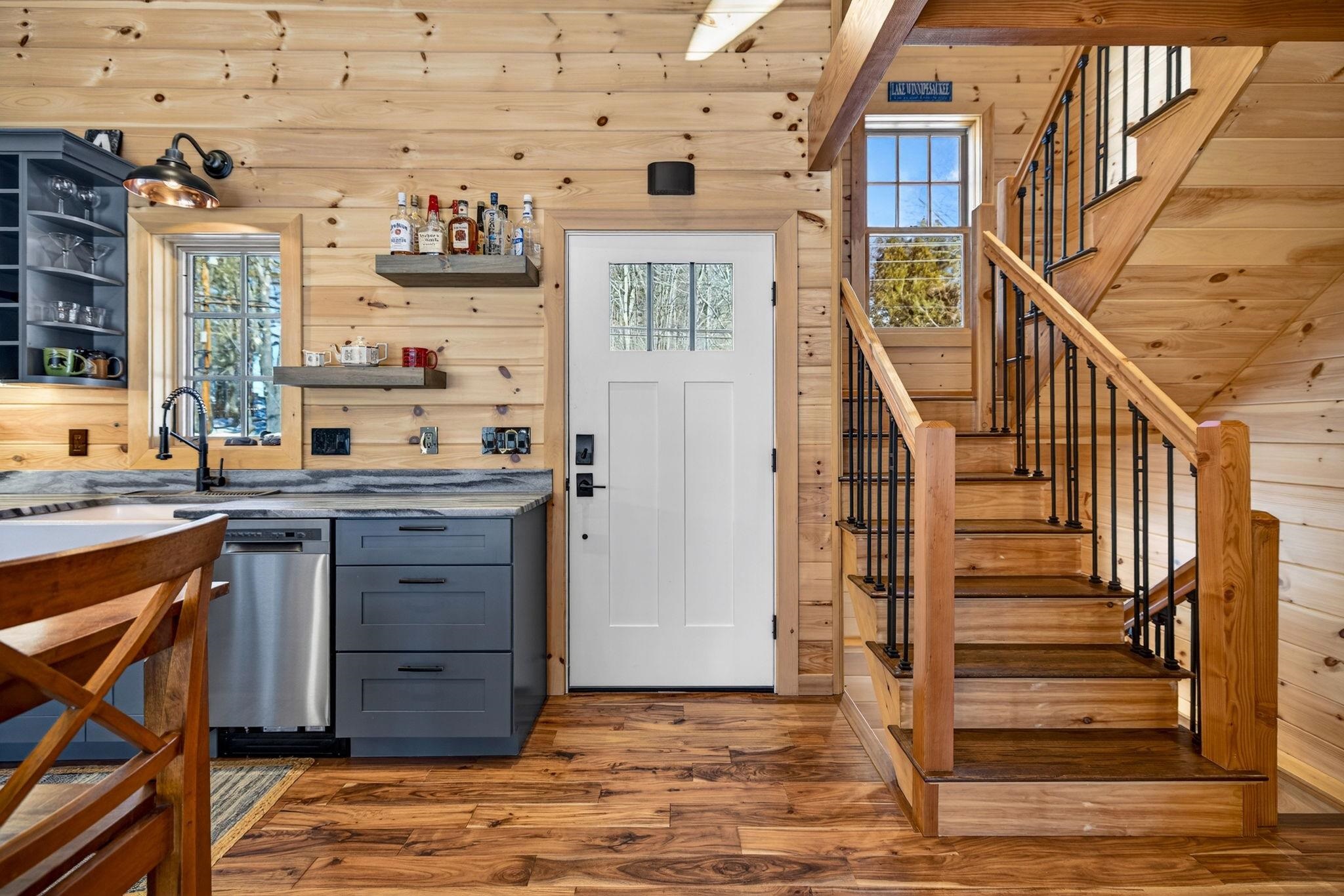 86 Governor Wentworth Highway