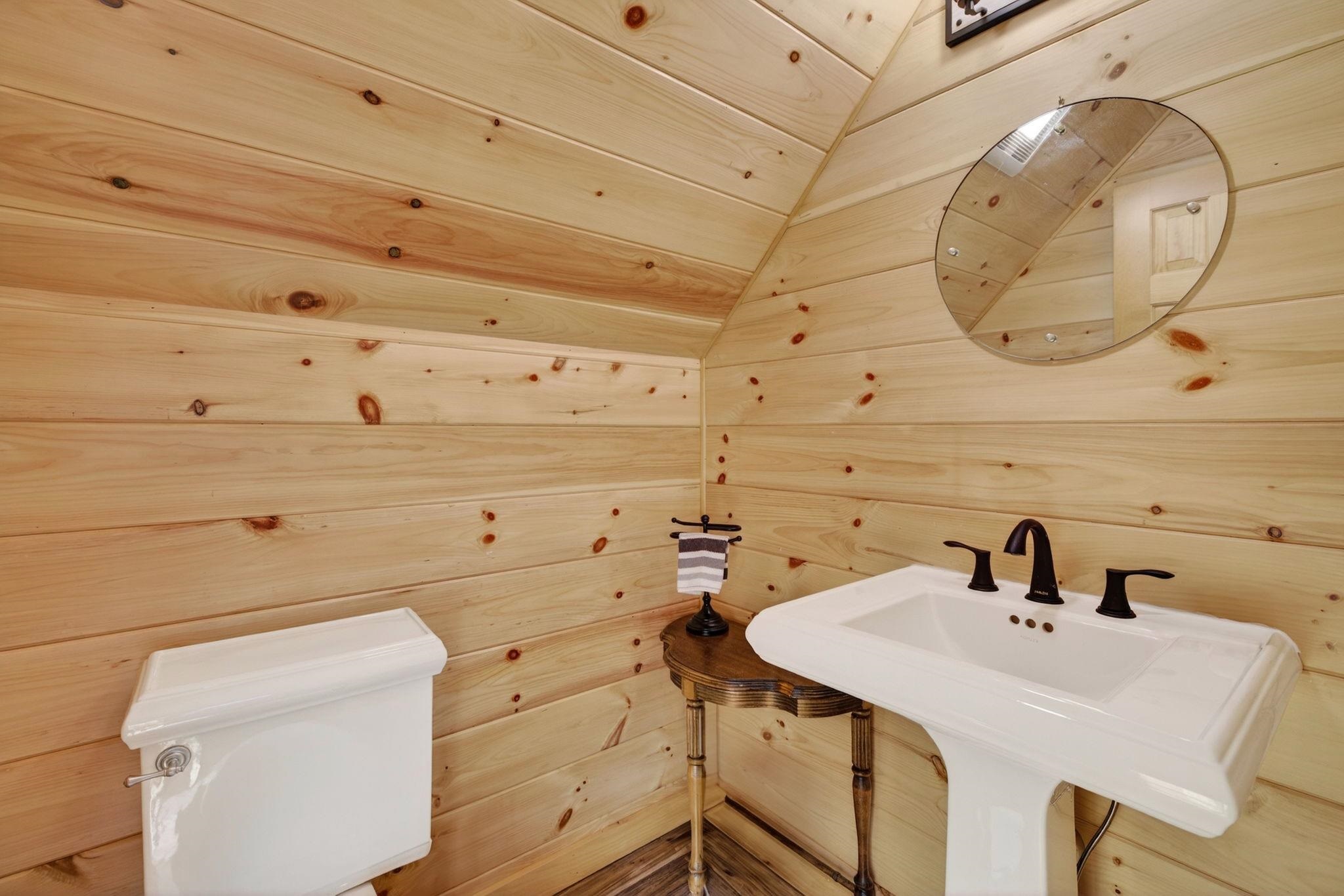 86 Governor Wentworth Highway