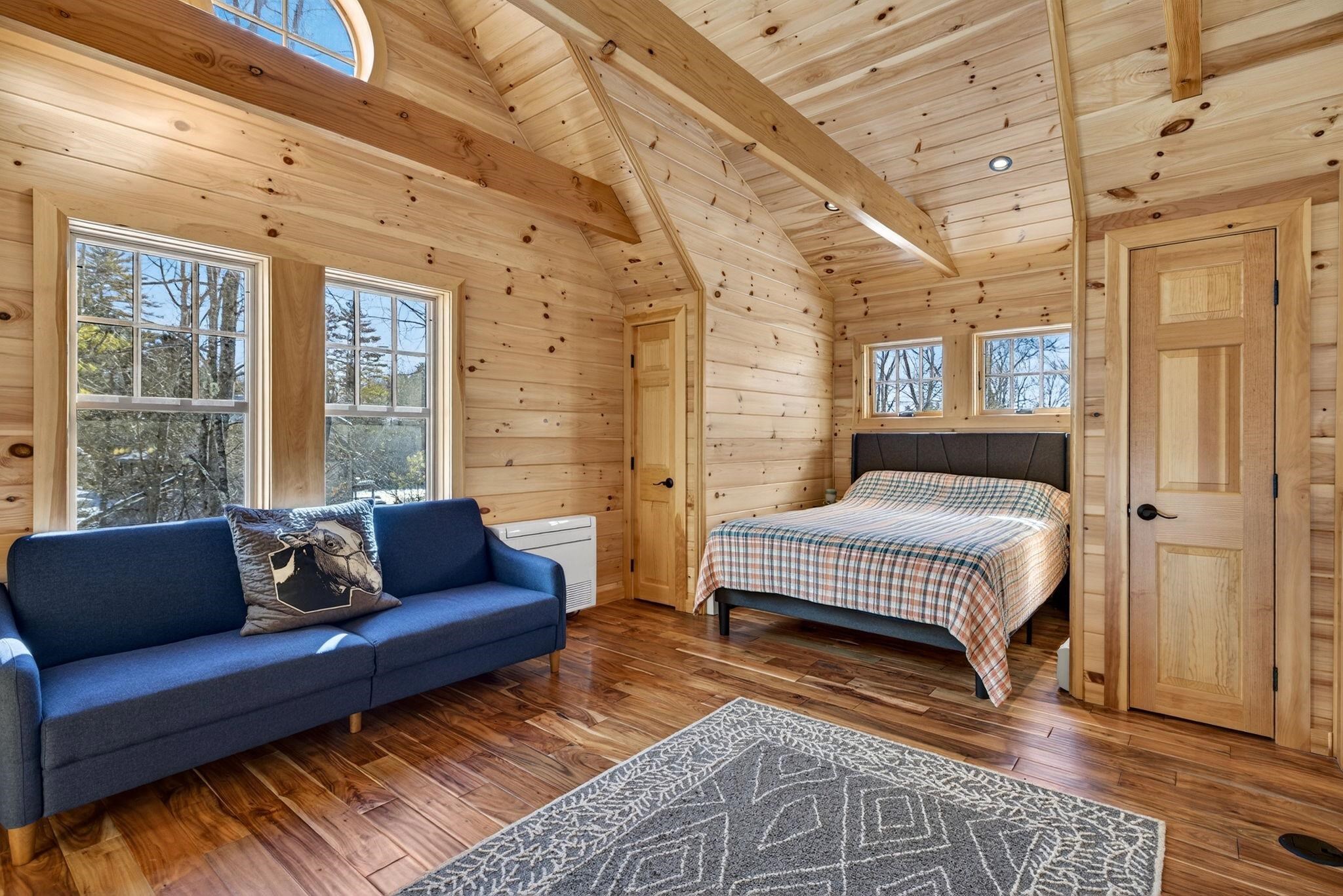 86 Governor Wentworth Highway