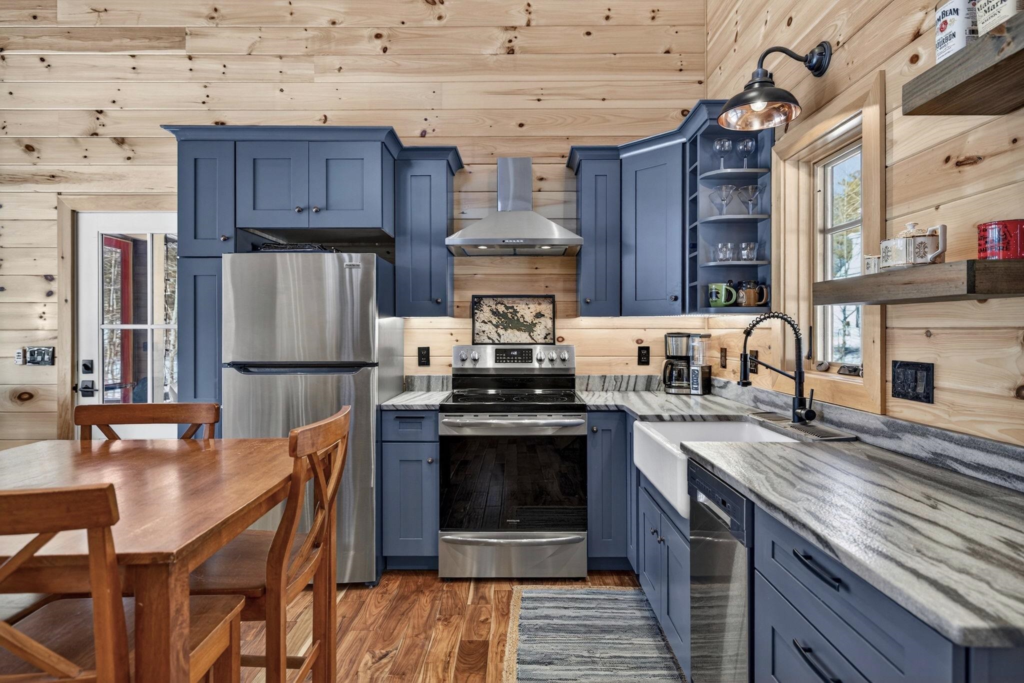 86 Governor Wentworth Highway