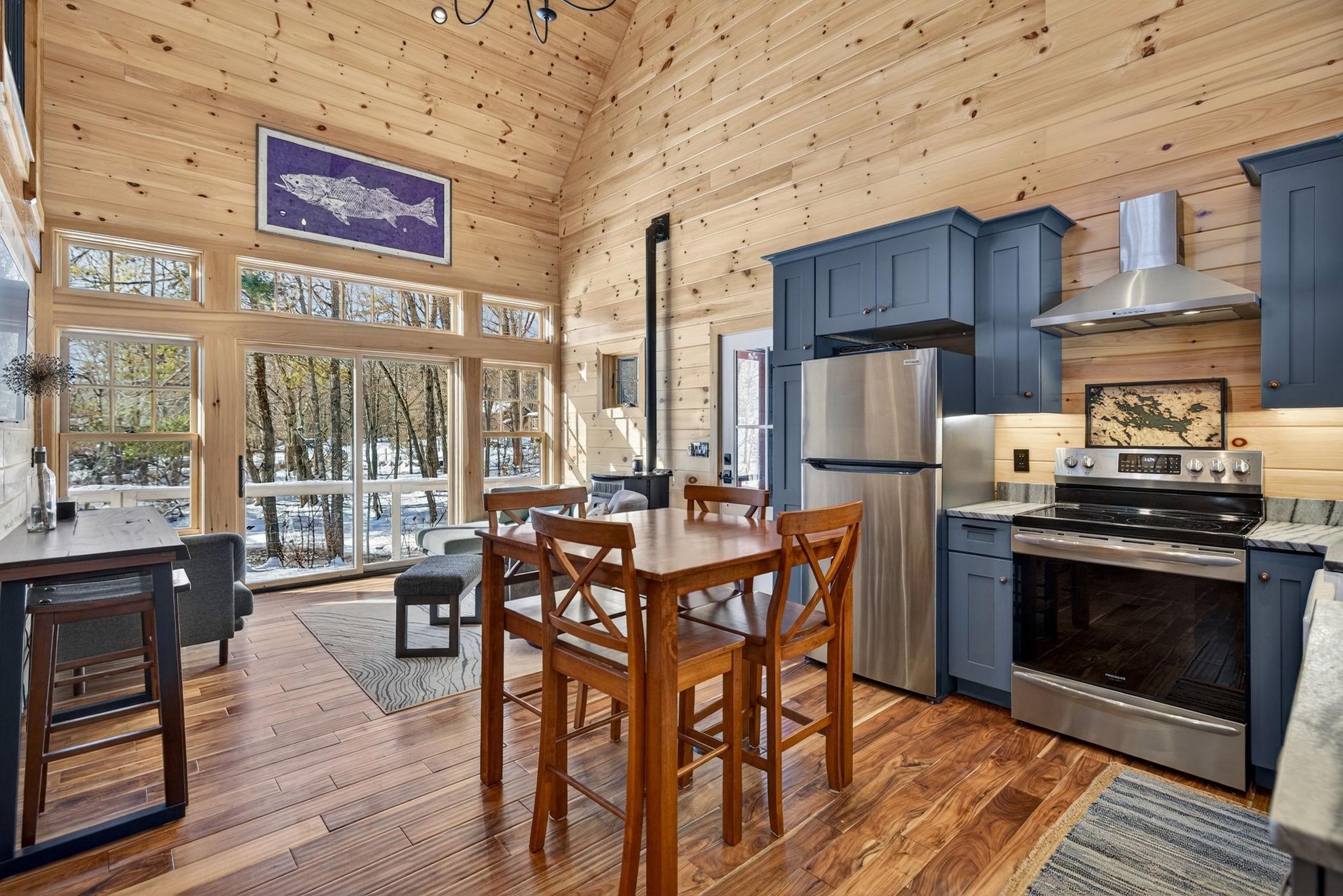 86 Governor Wentworth Highway