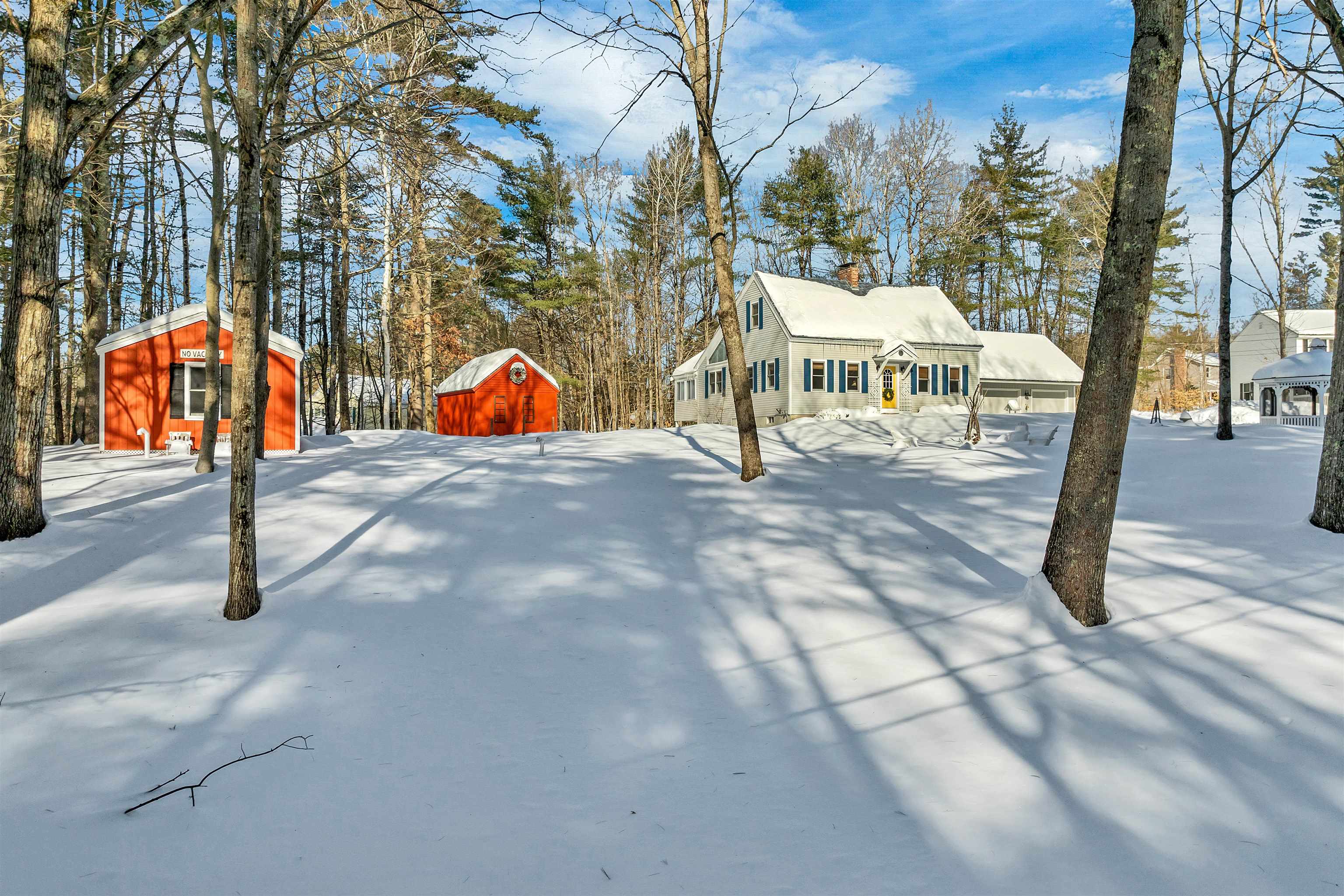 581 East Side Drive