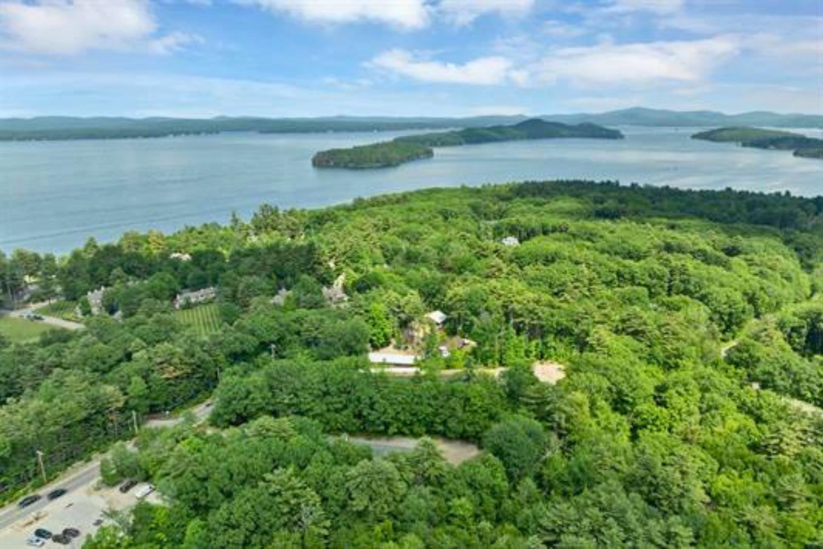 2685 Lake Shore Road Unit: 11