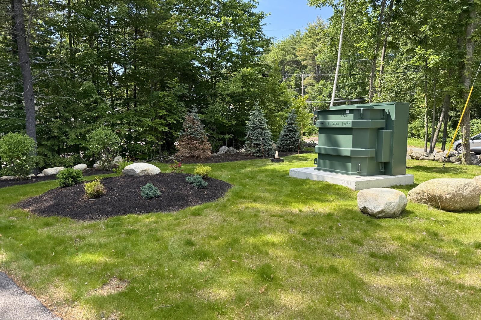 2685 Lake Shore Road Unit: 11