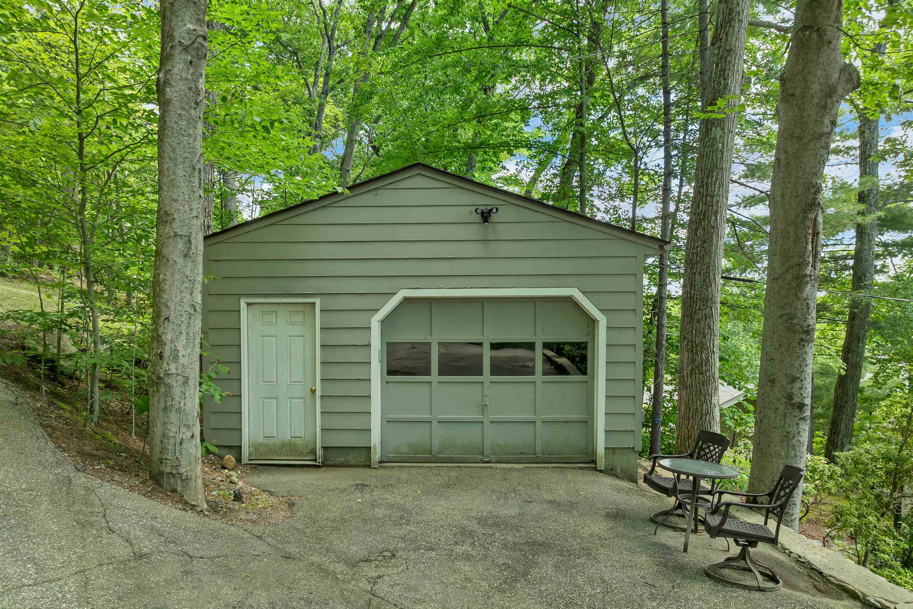 188 Edgewater Drive