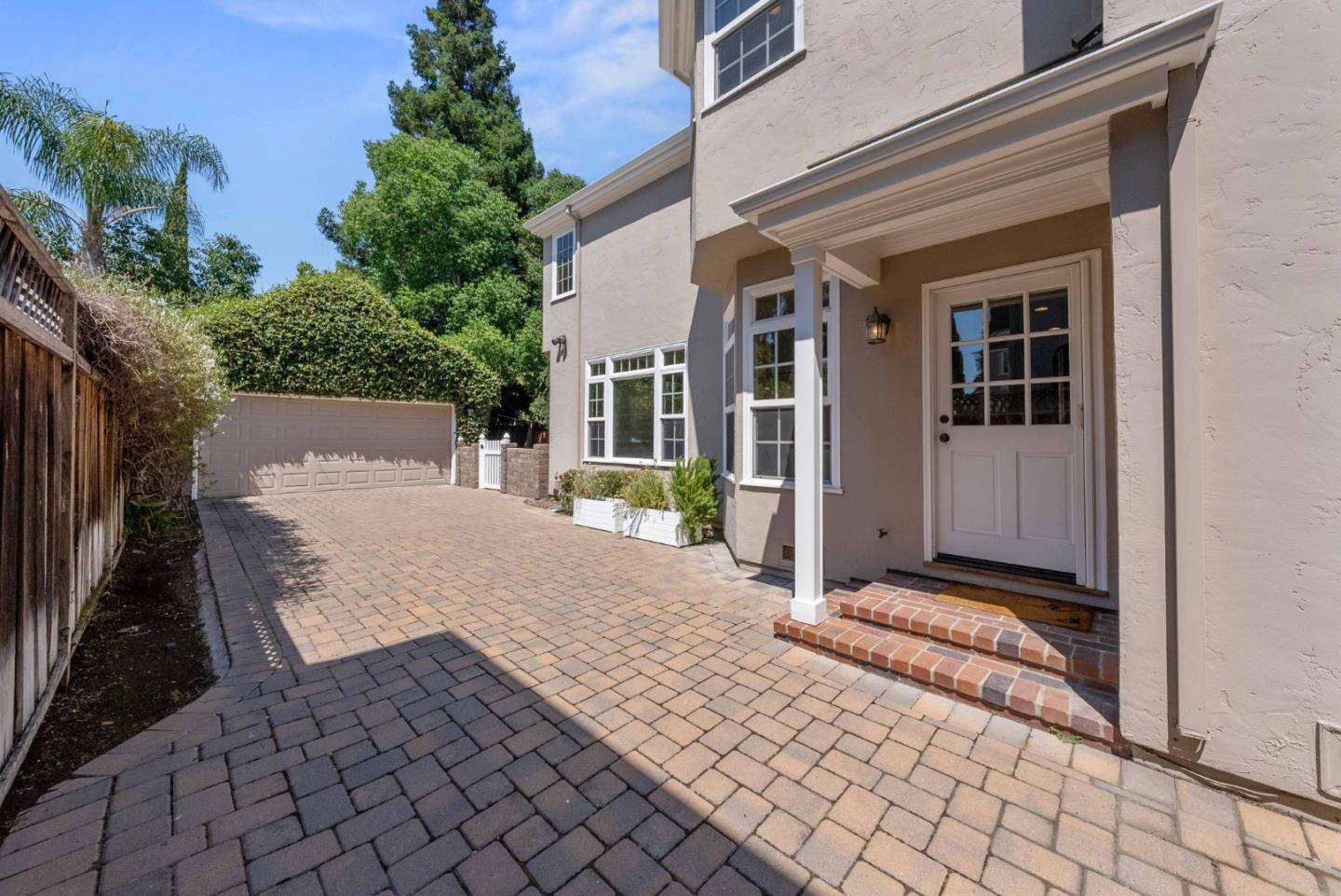 1209 Kotenberg AVE