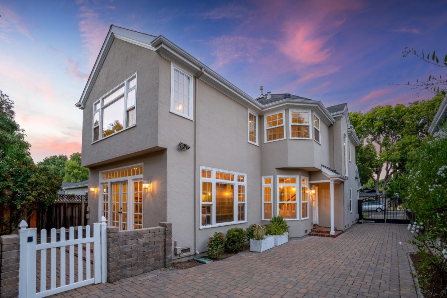 1209 Kotenberg AVE