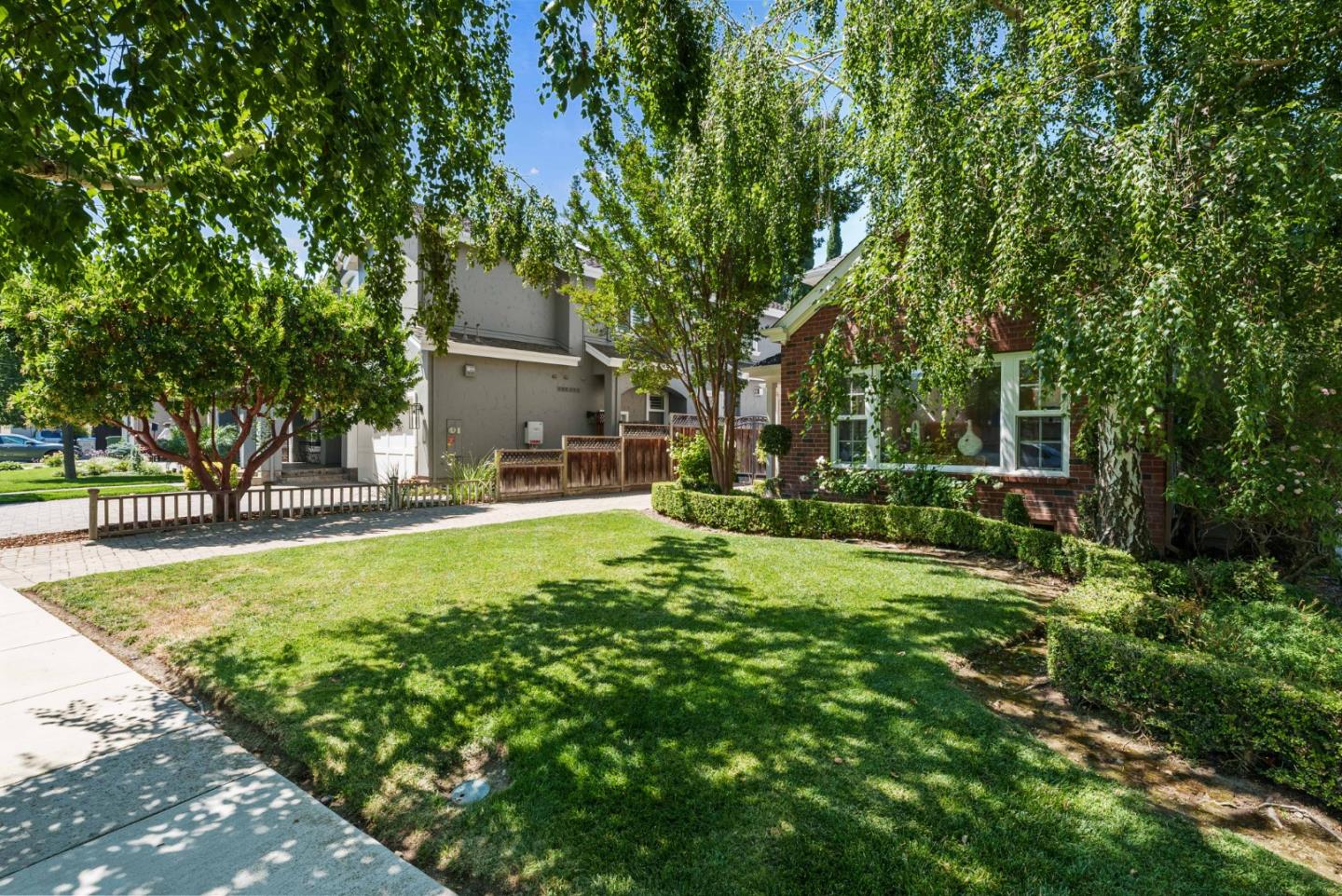 1209 Kotenberg AVE