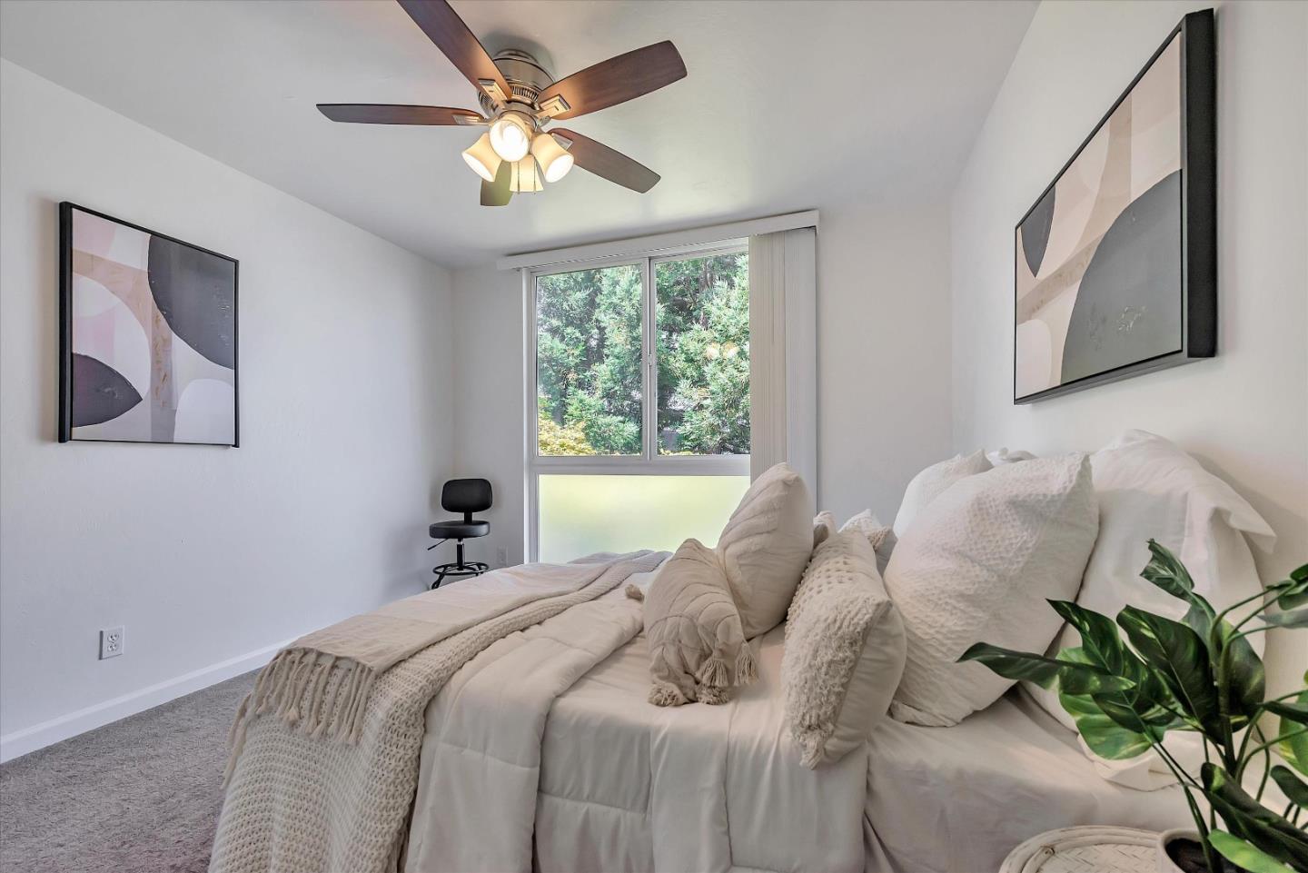 183 Del Medio AVE 304