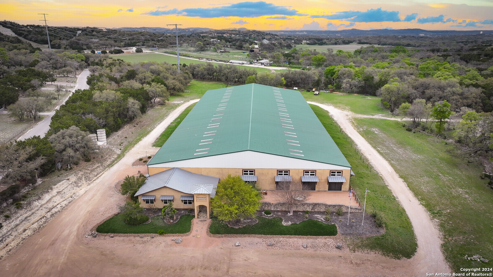 138 Estancia Ln