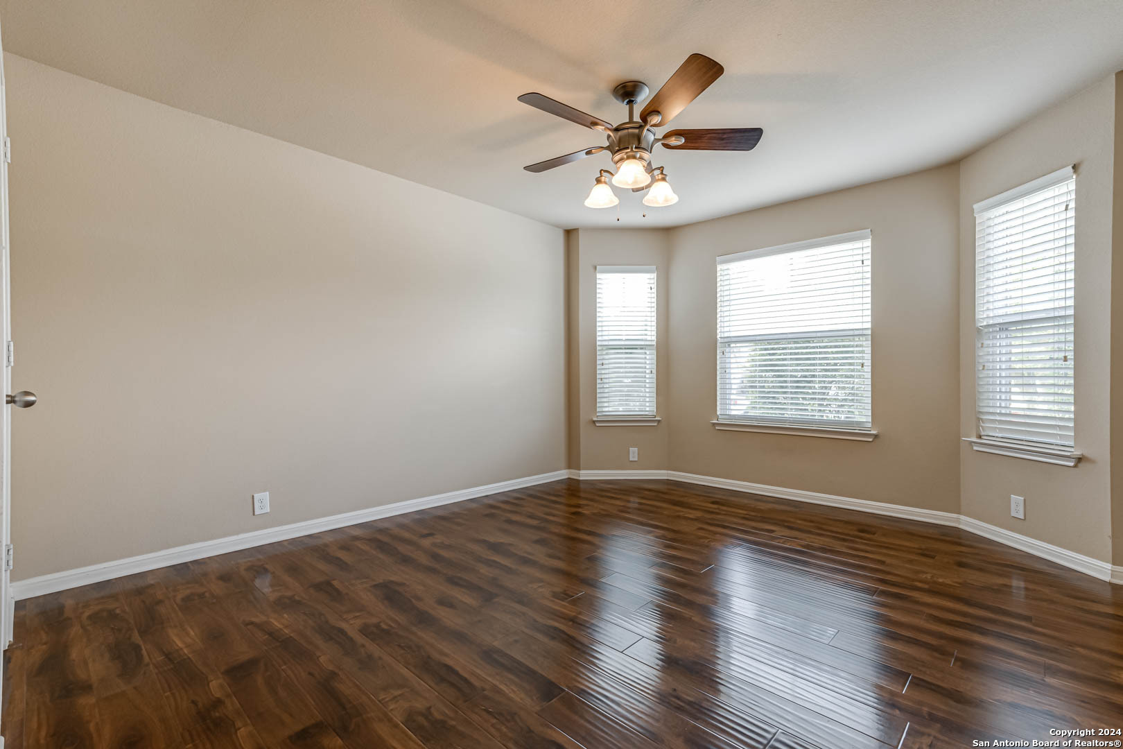 1014 Lariat Cove