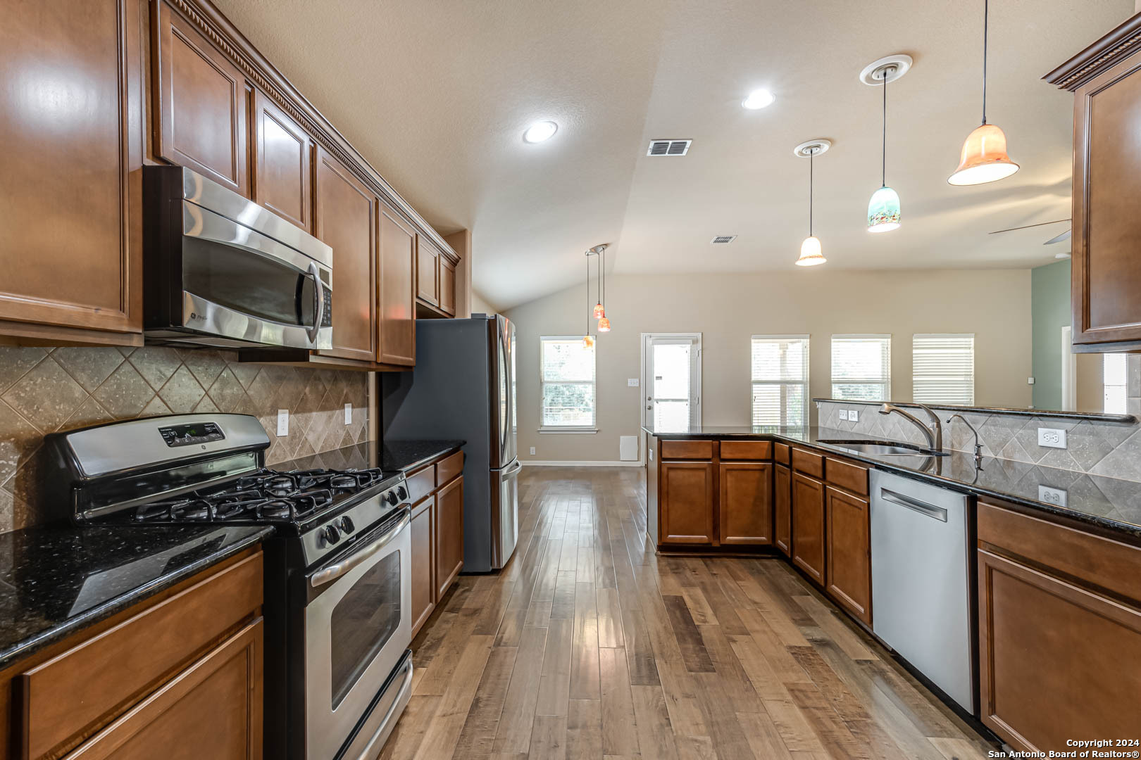 1014 Lariat Cove