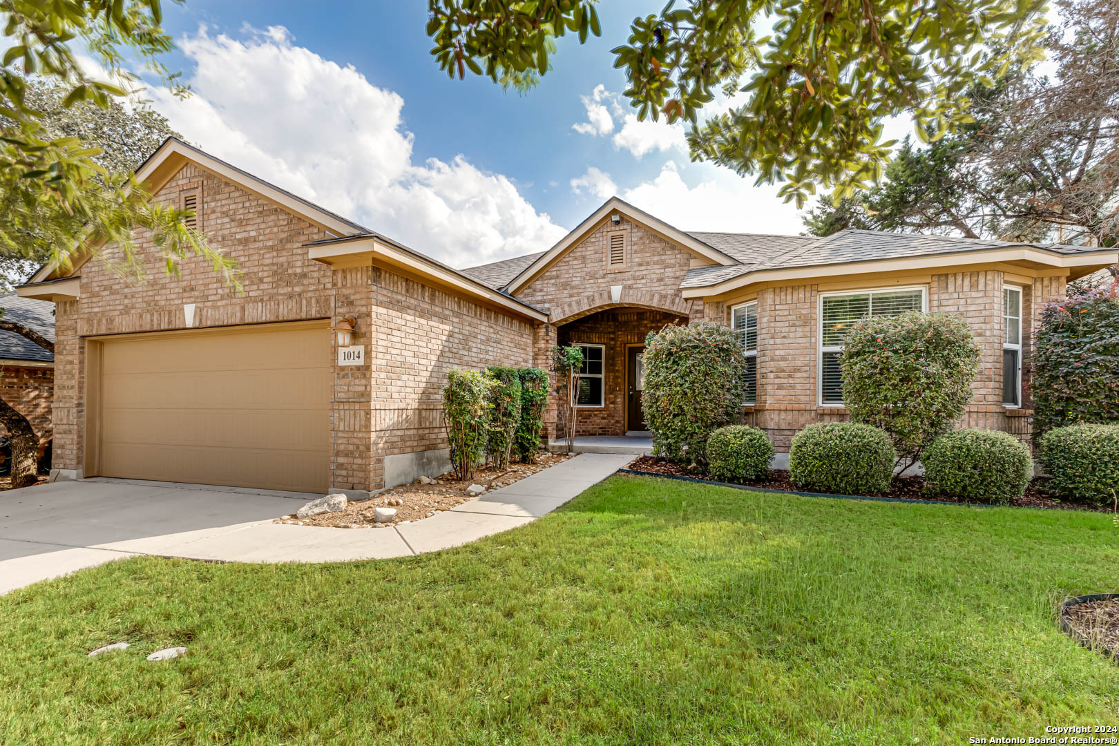 1014 Lariat Cove