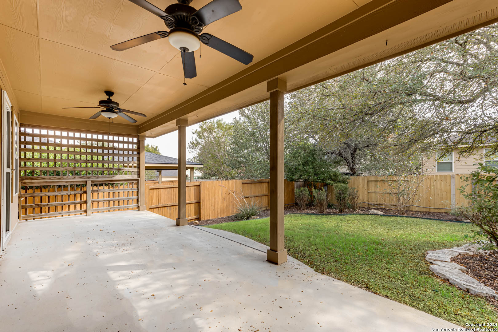 1014 Lariat Cove