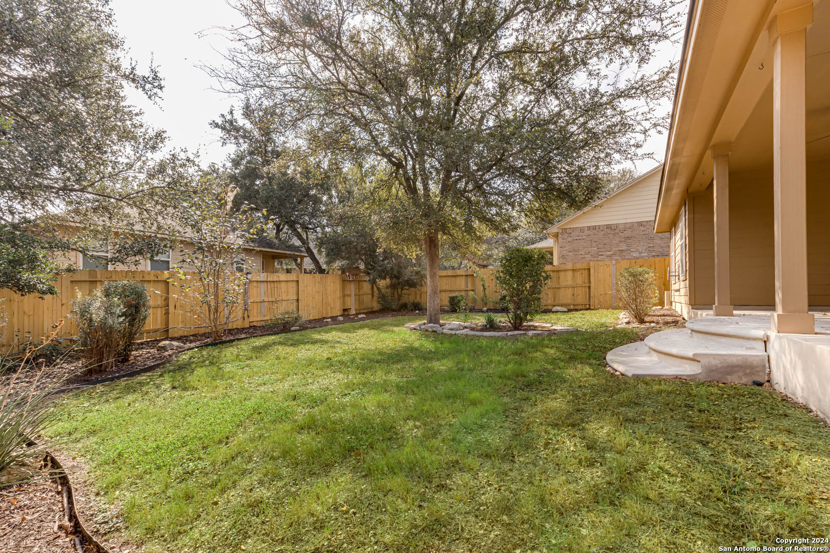 1014 Lariat Cove
