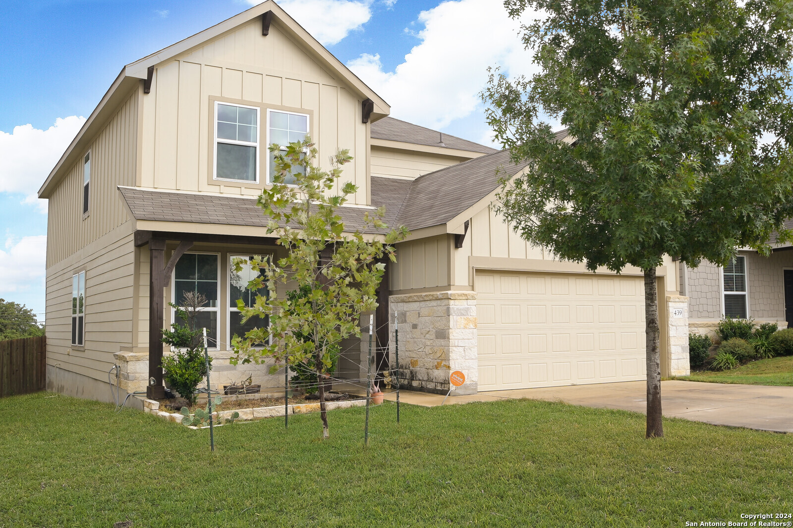 439 SALZ WAY