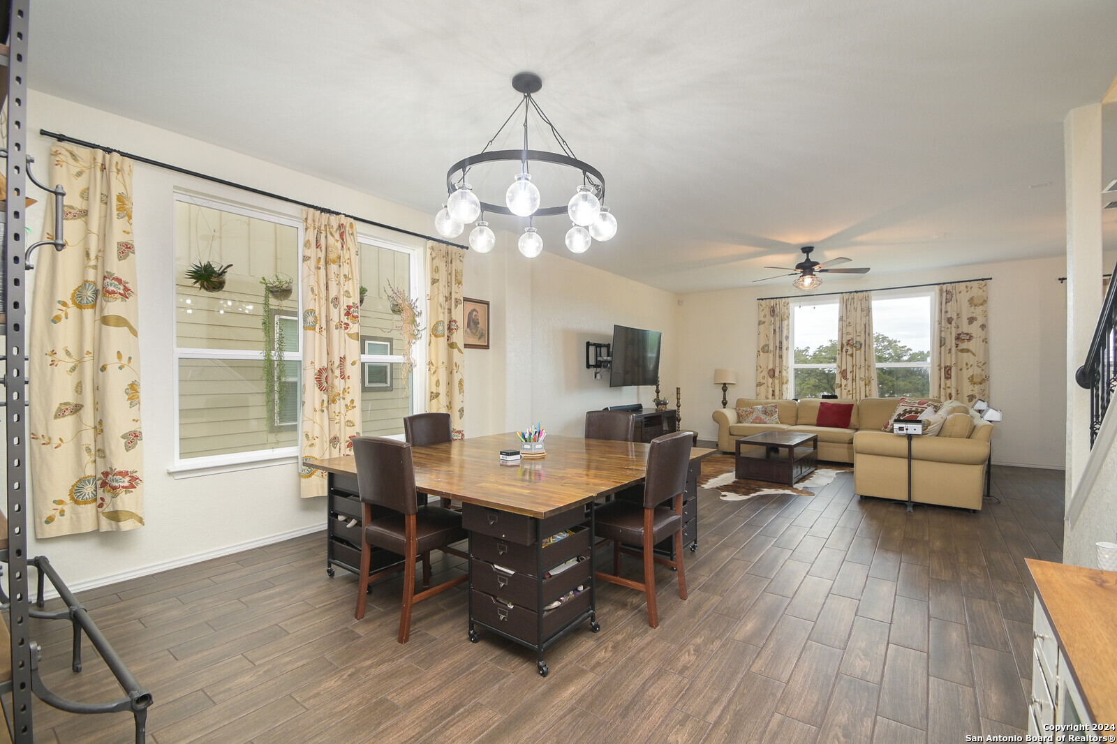 439 SALZ WAY