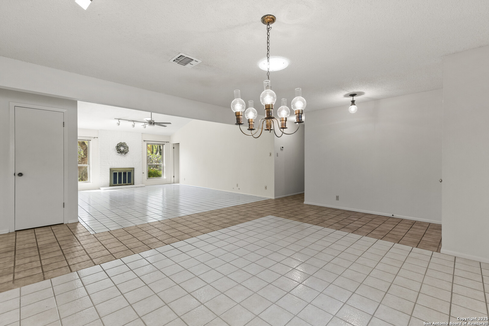 14214 Brenton Woods