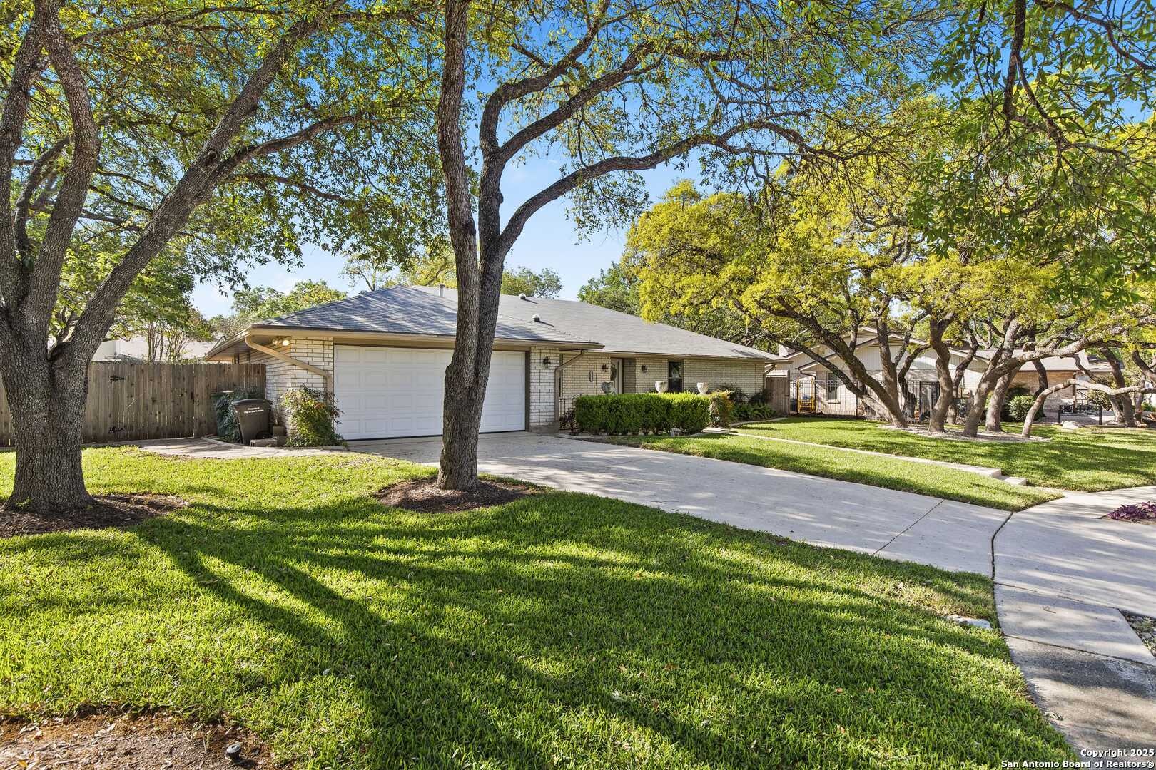 14214 Brenton Woods