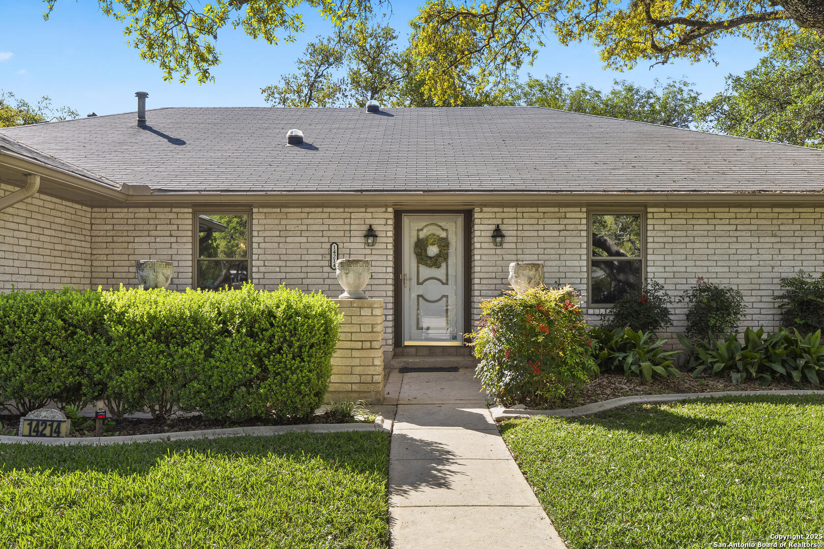 14214 Brenton Woods