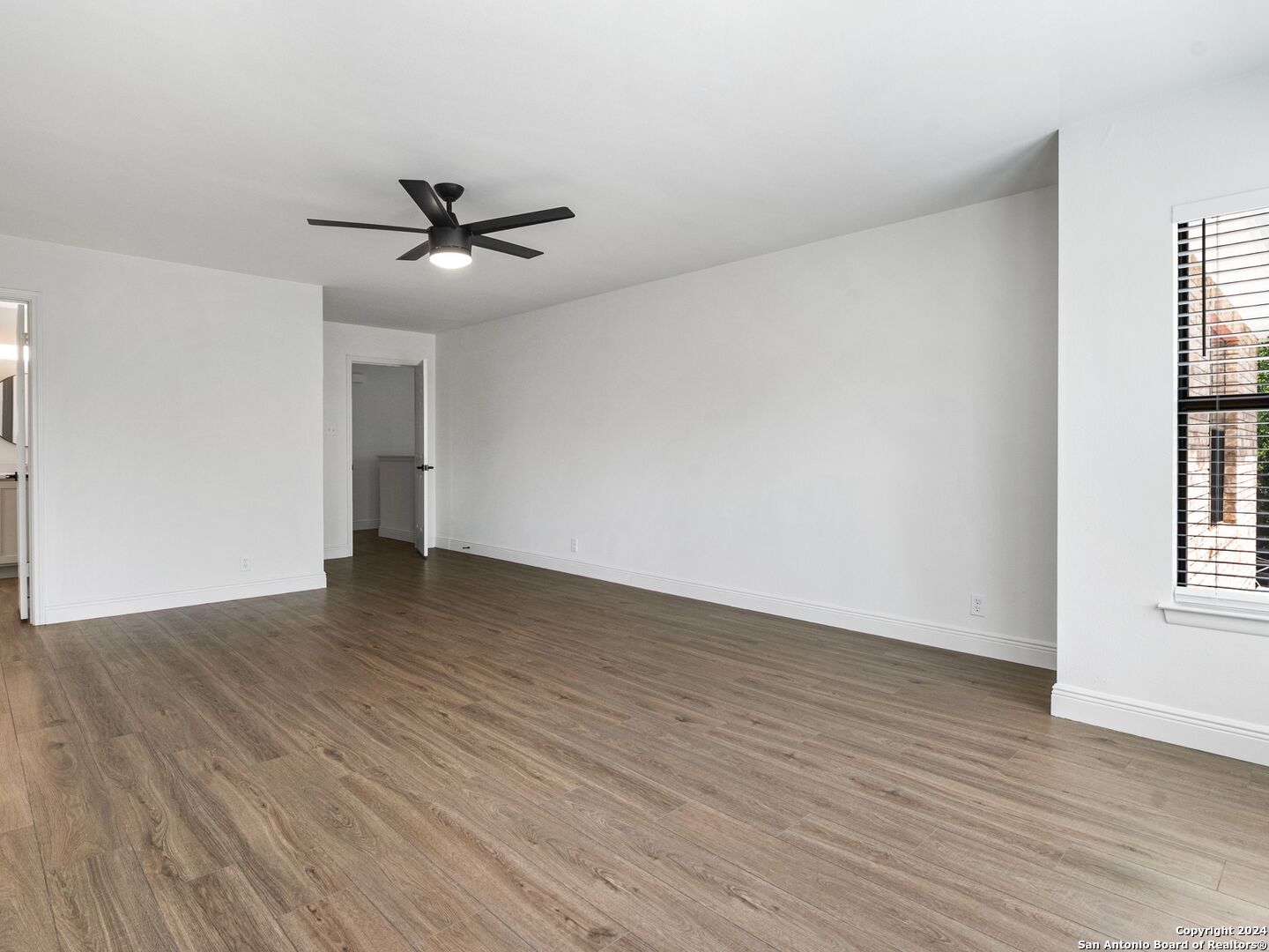 11126 Cedar Park