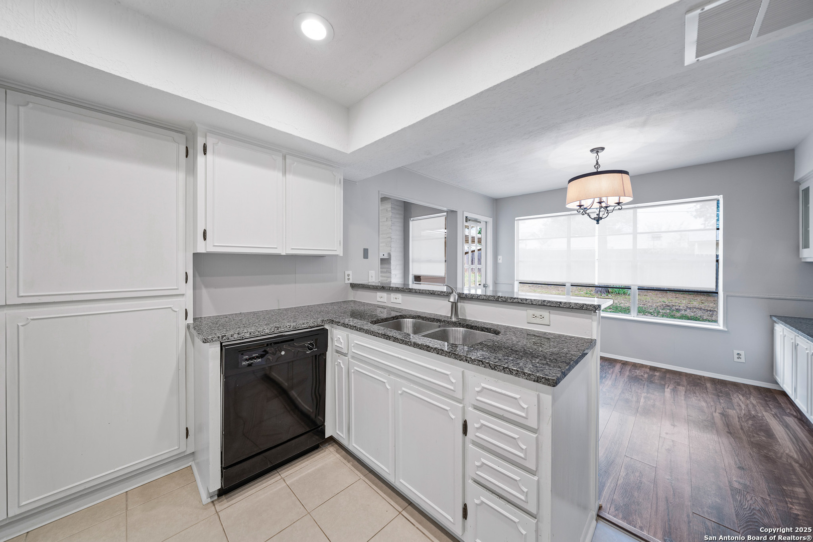 3627 mapleton