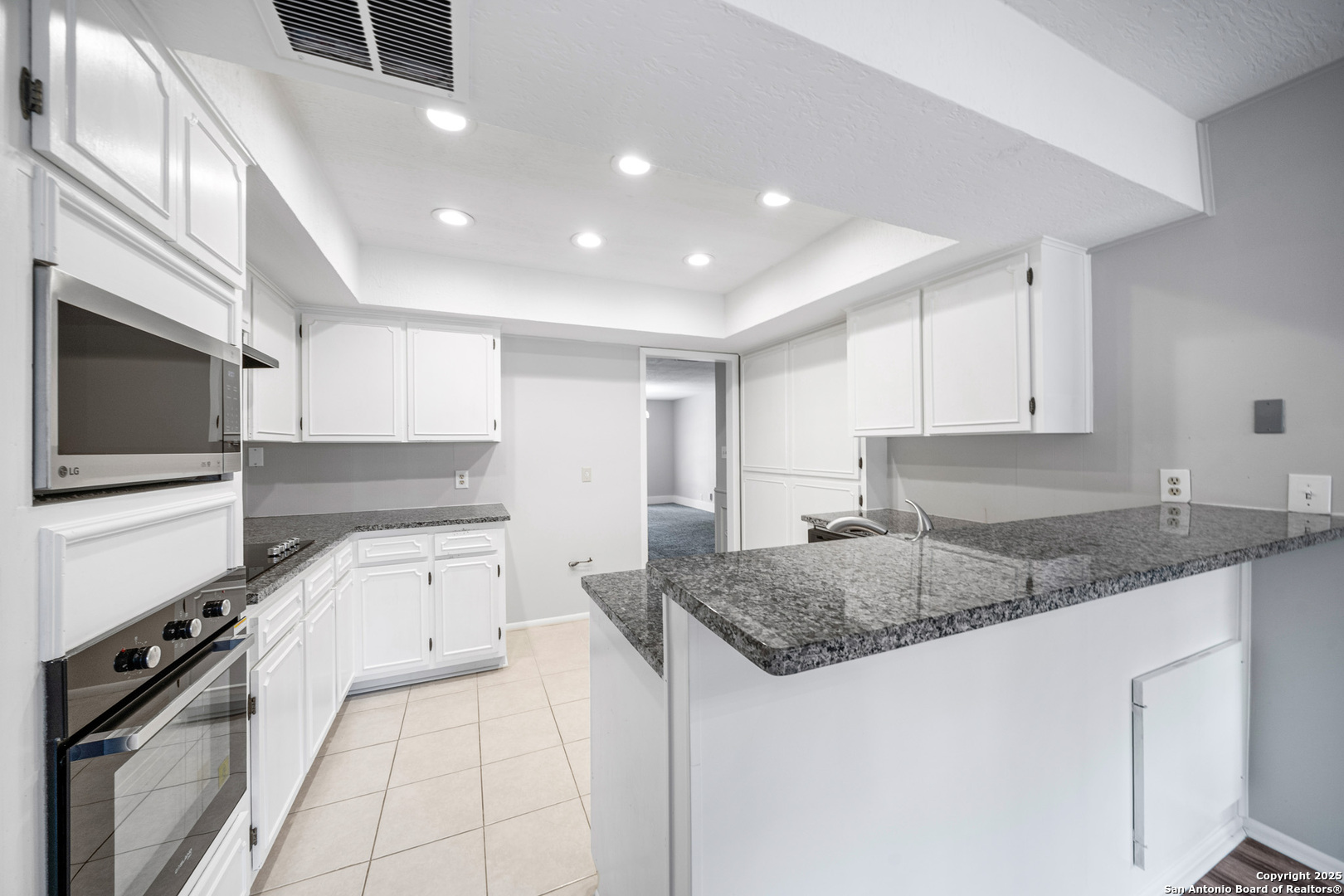 3627 mapleton