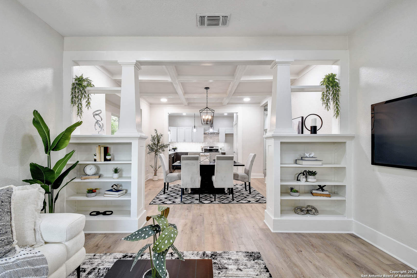 211 Porter