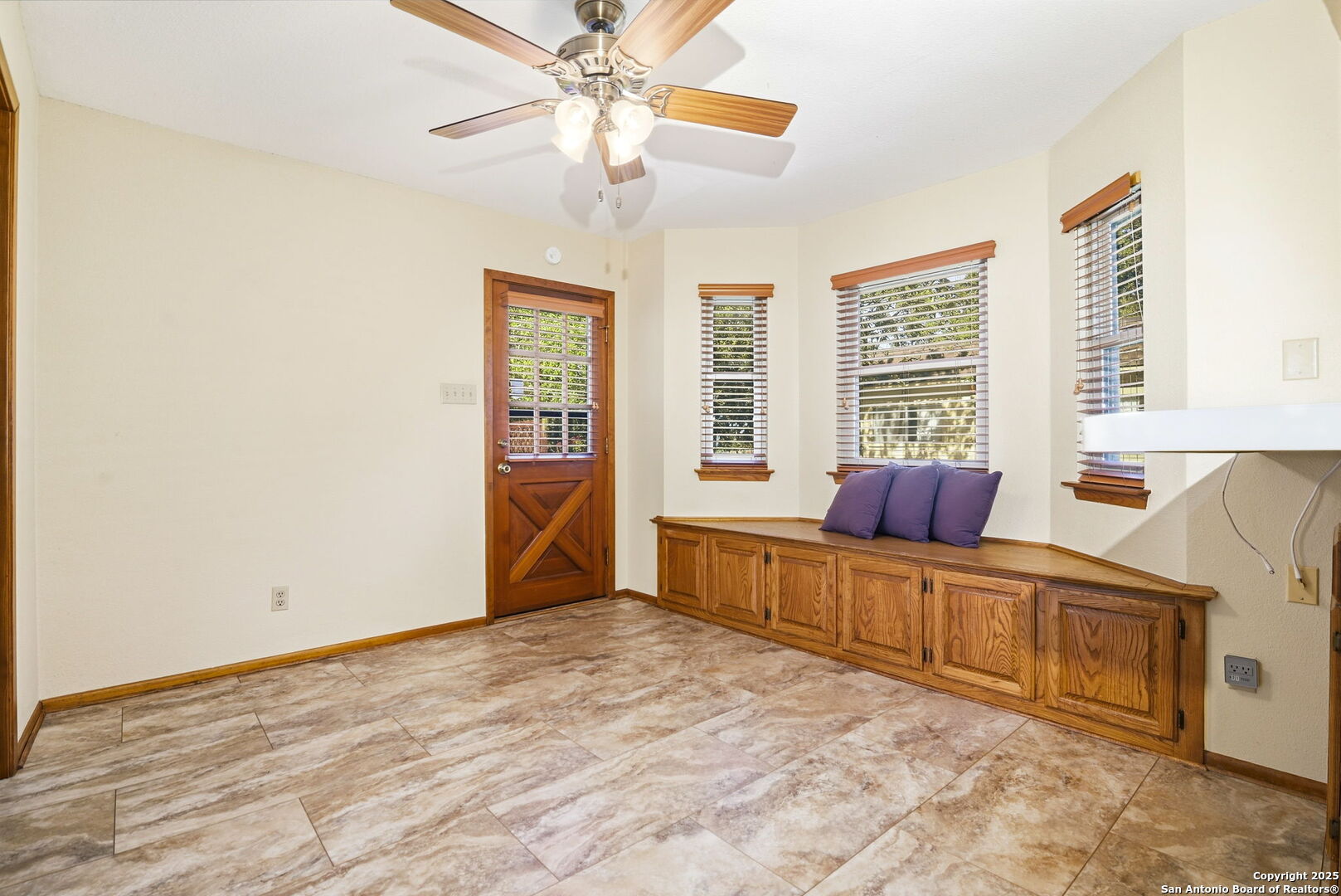10602 Millspring