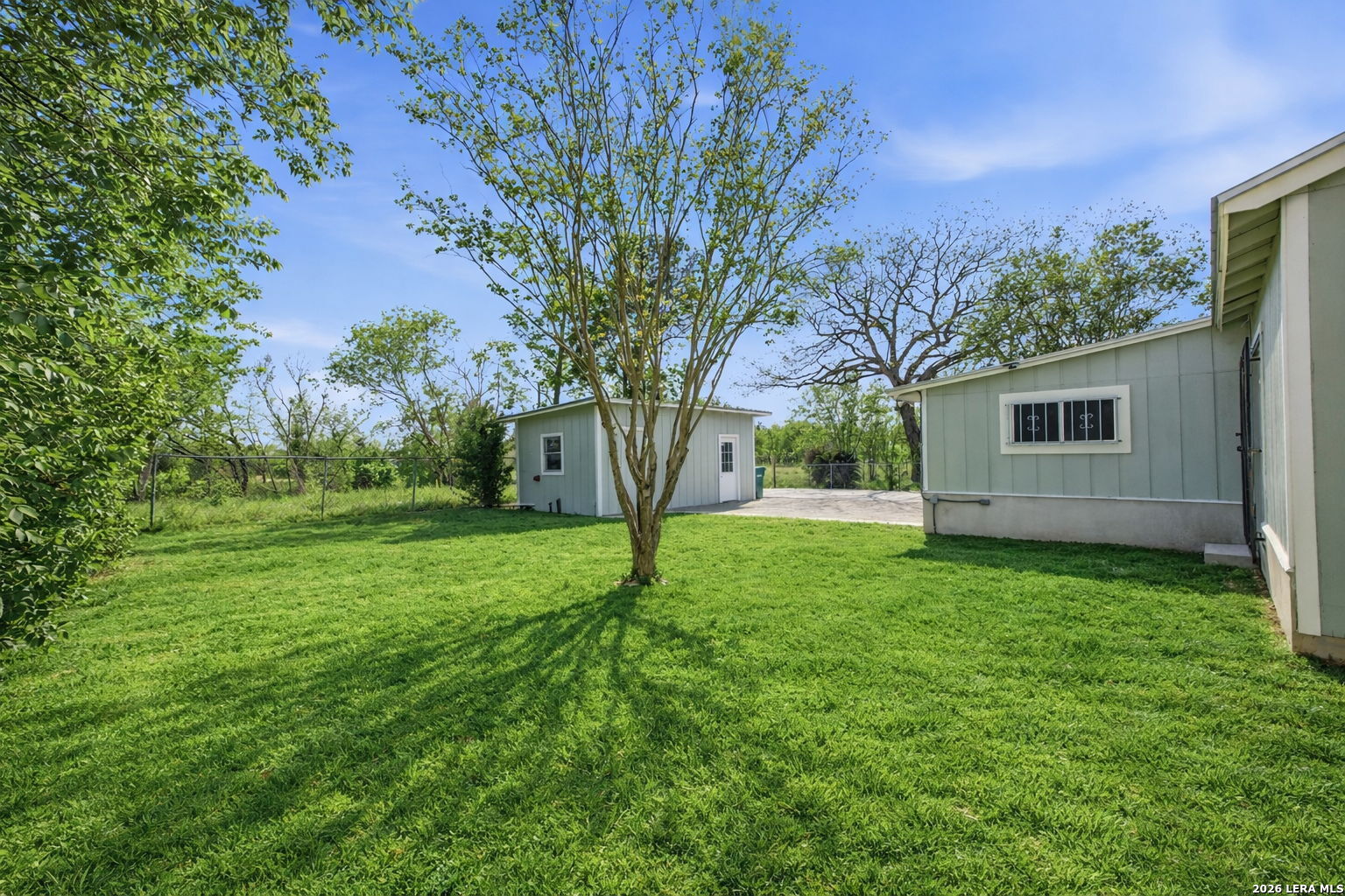 772 Cresthill