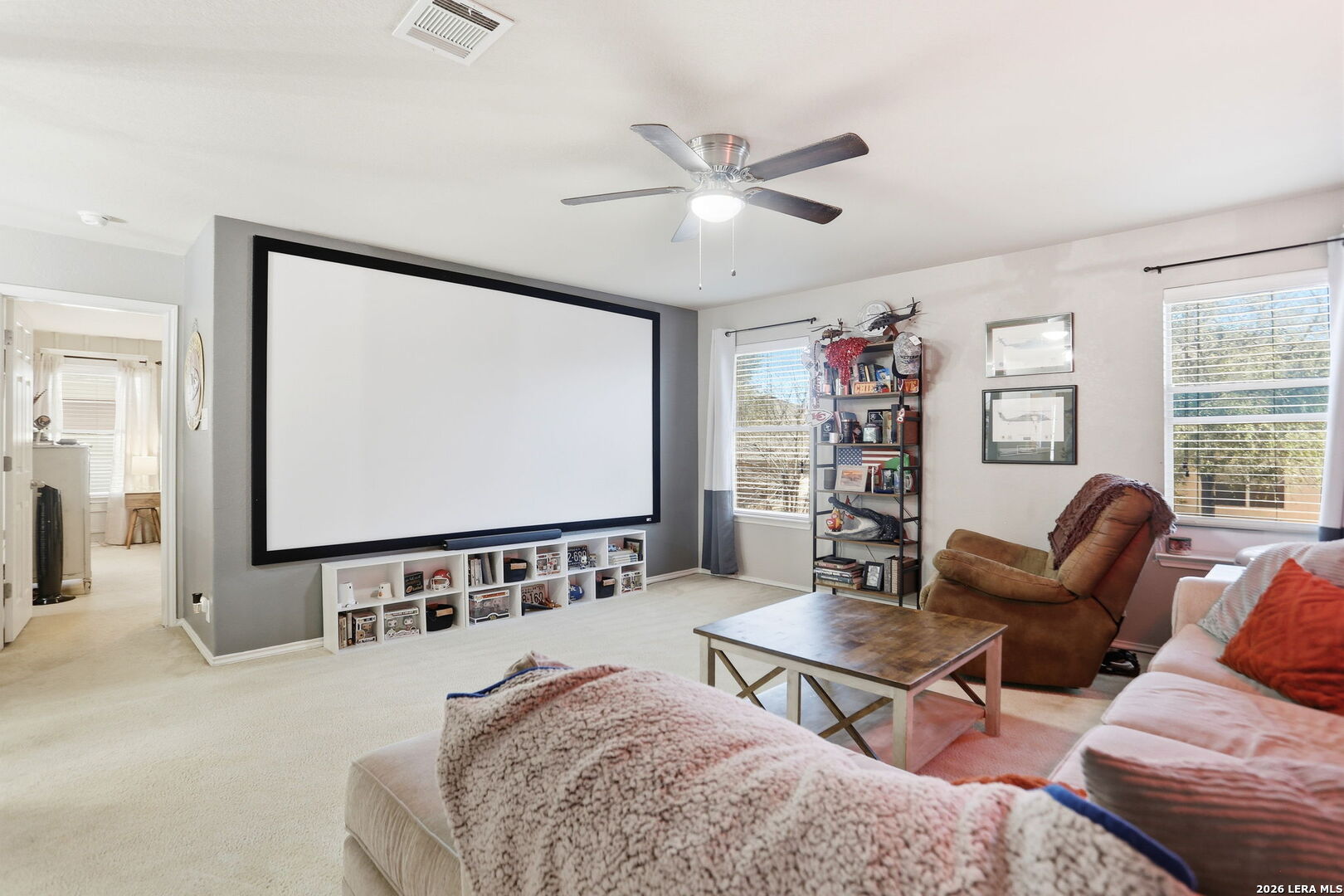 733 Clearbrook