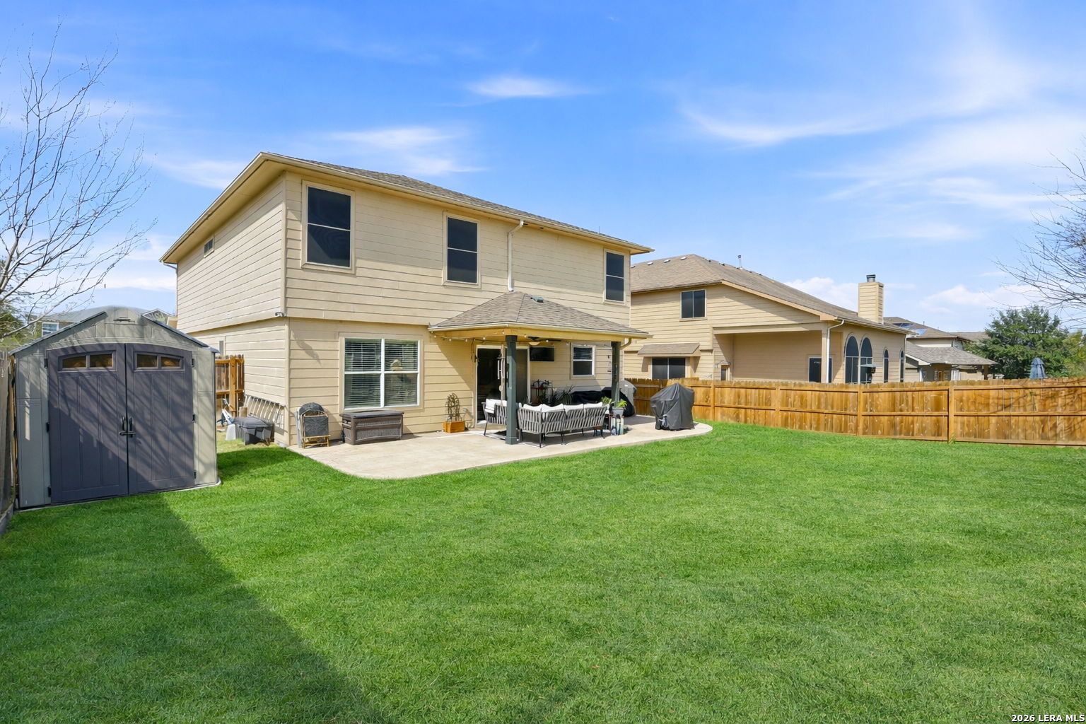733 Clearbrook