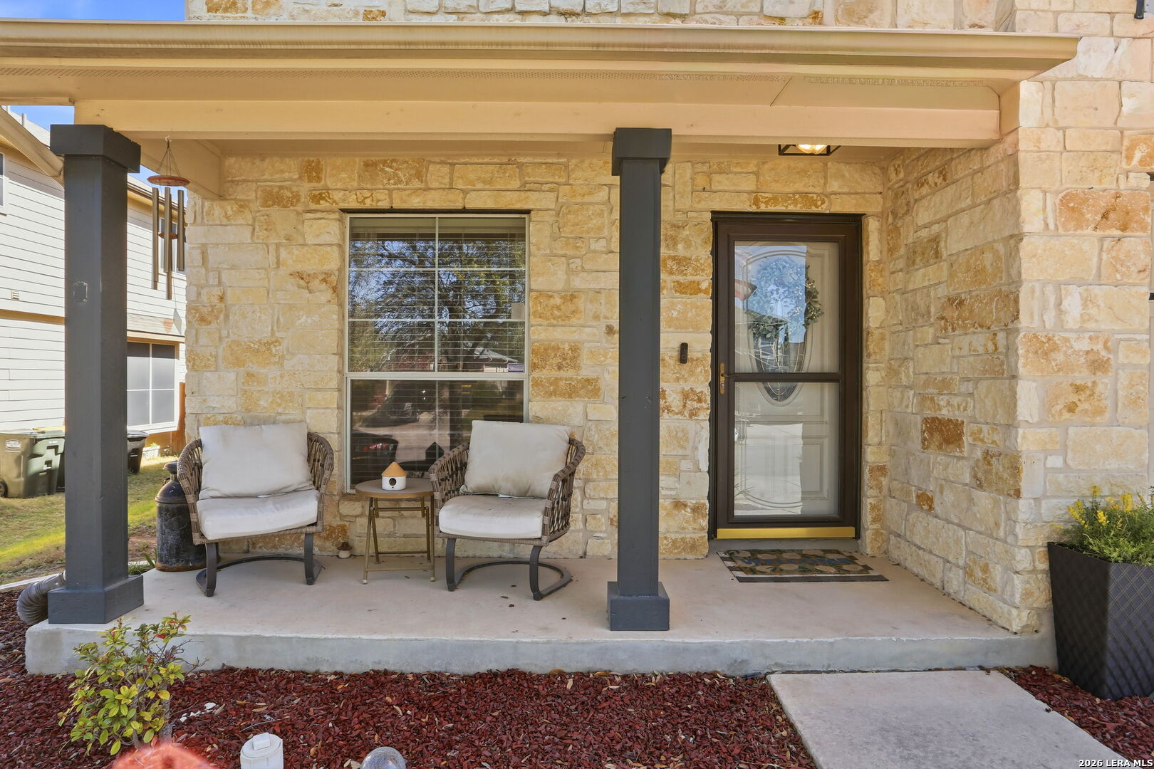 733 Clearbrook