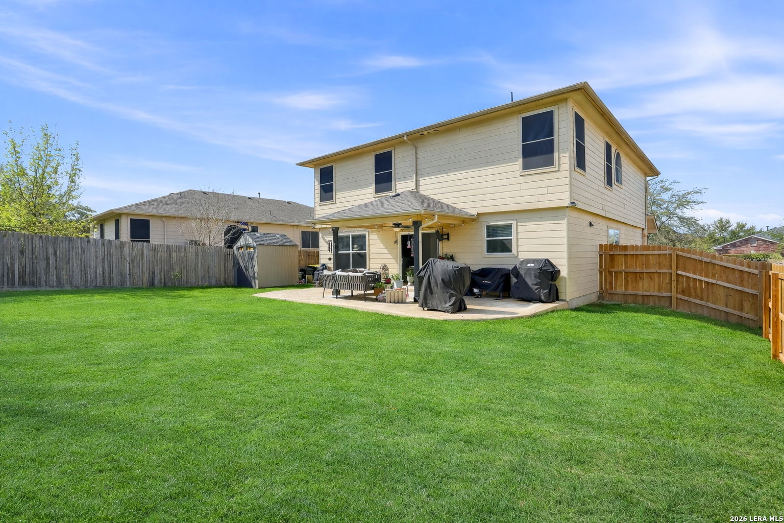 733 Clearbrook