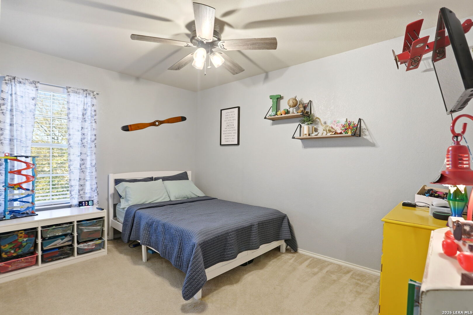 733 Clearbrook