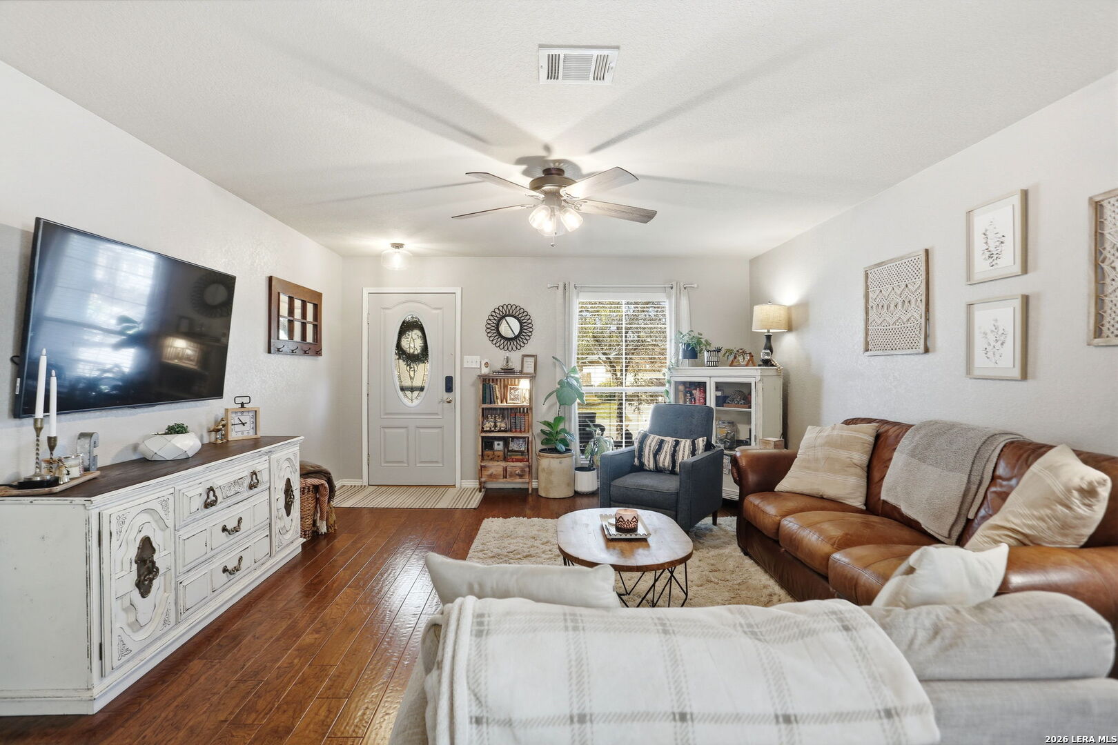 733 Clearbrook
