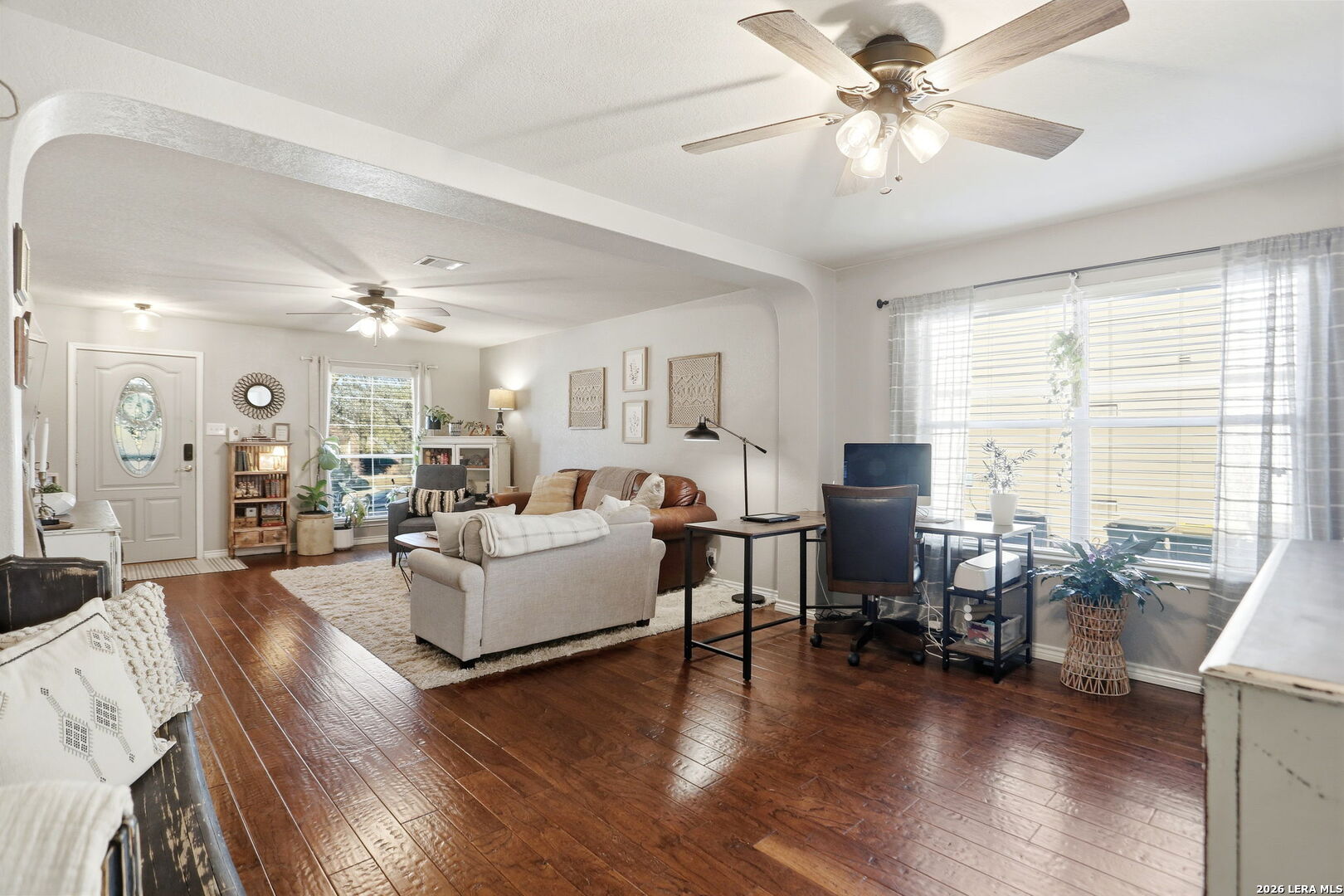 733 Clearbrook