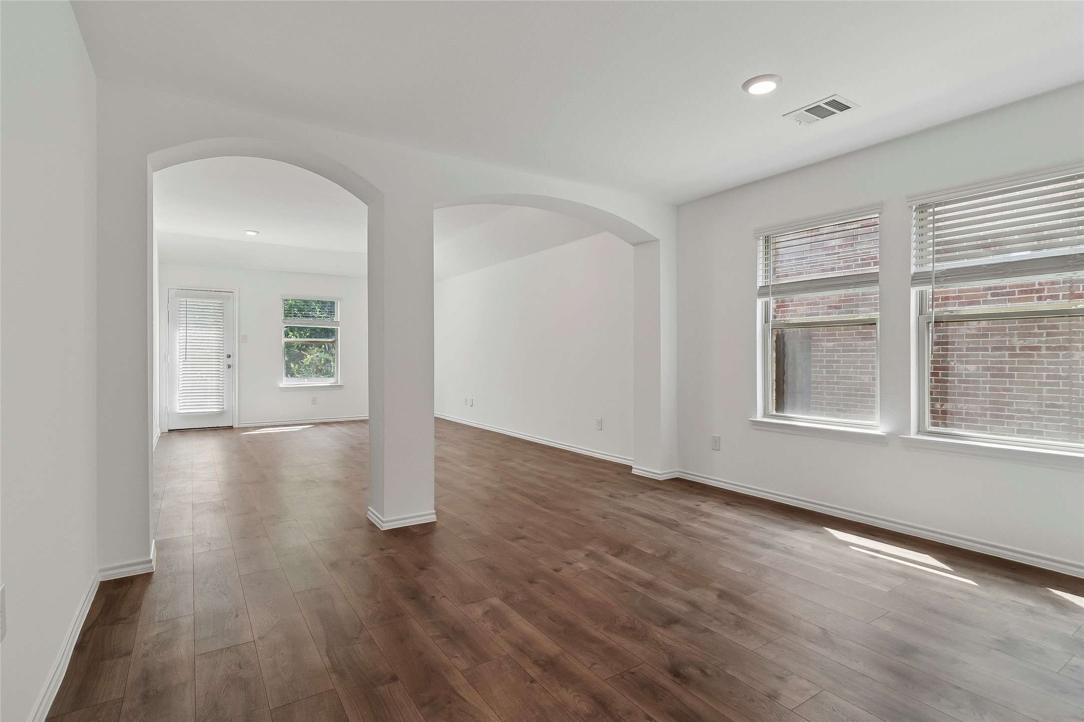 1208 Bronze Lane
