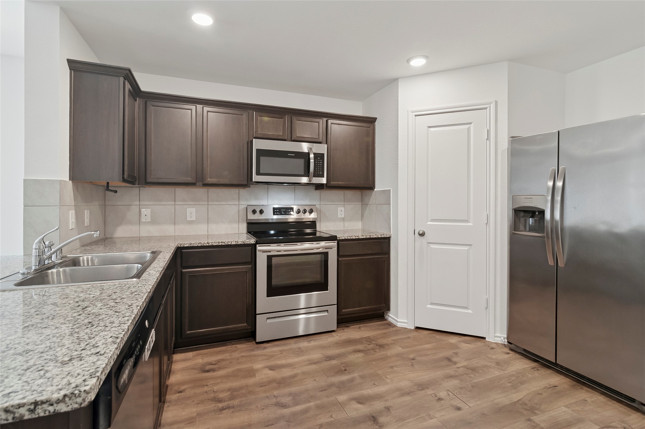 1208 Bronze Lane