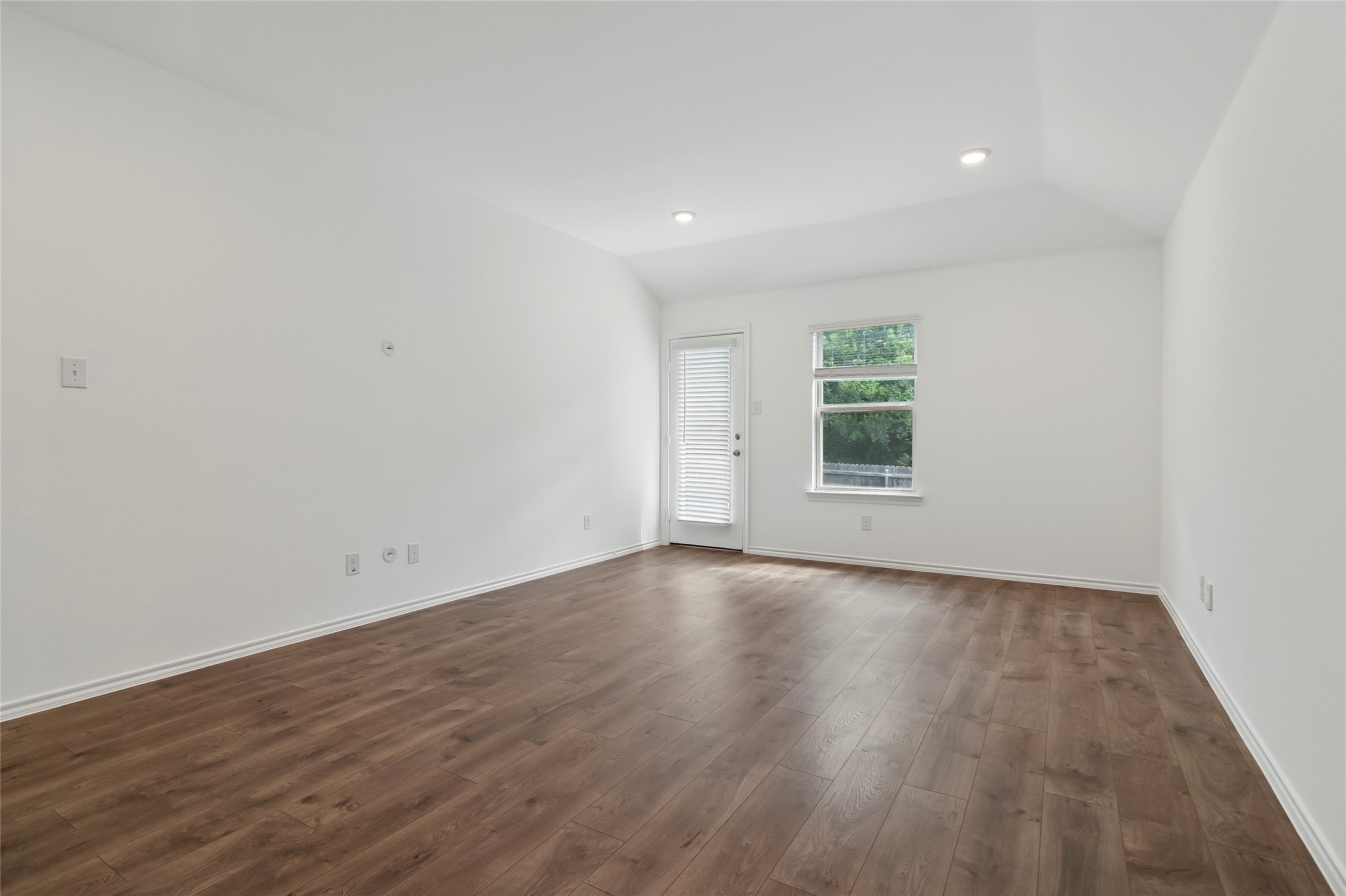 1208 Bronze Lane