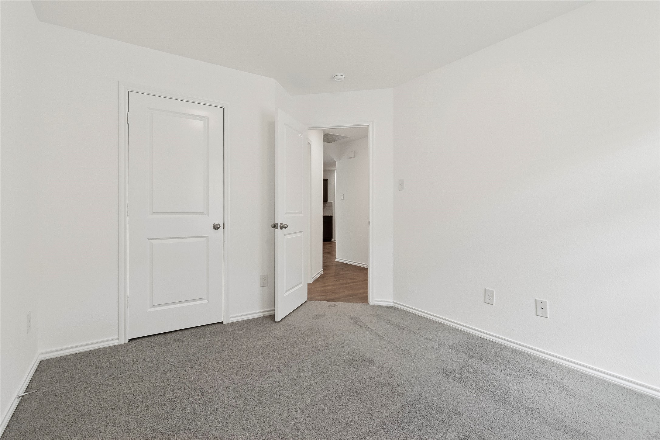 1208 Bronze Lane