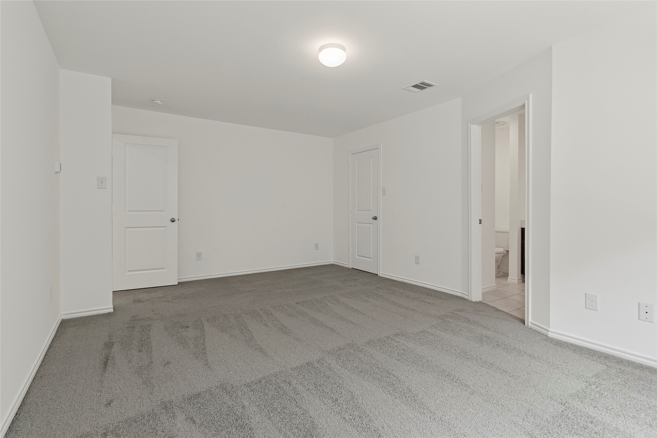 1208 Bronze Lane