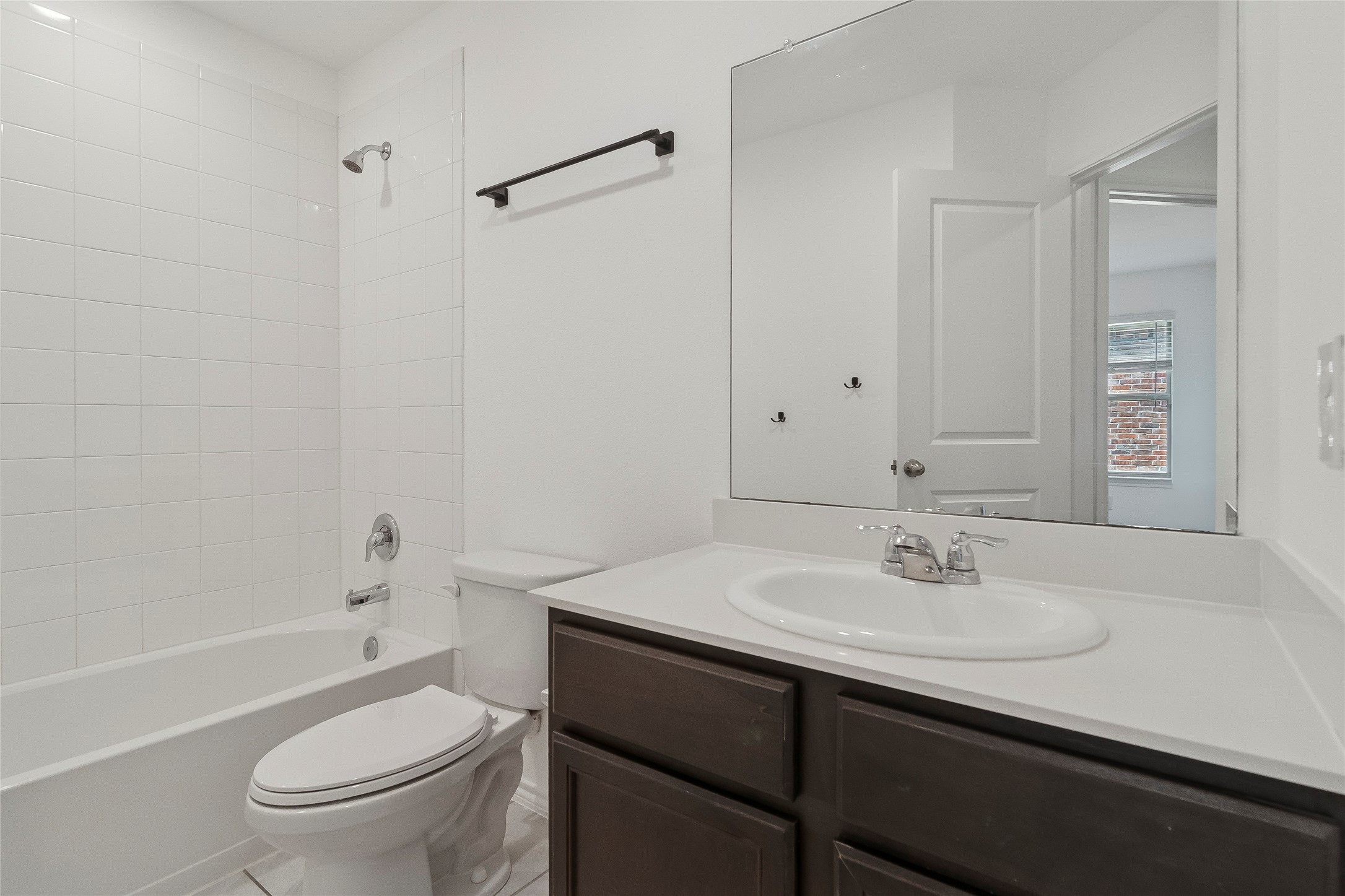 1208 Bronze Lane