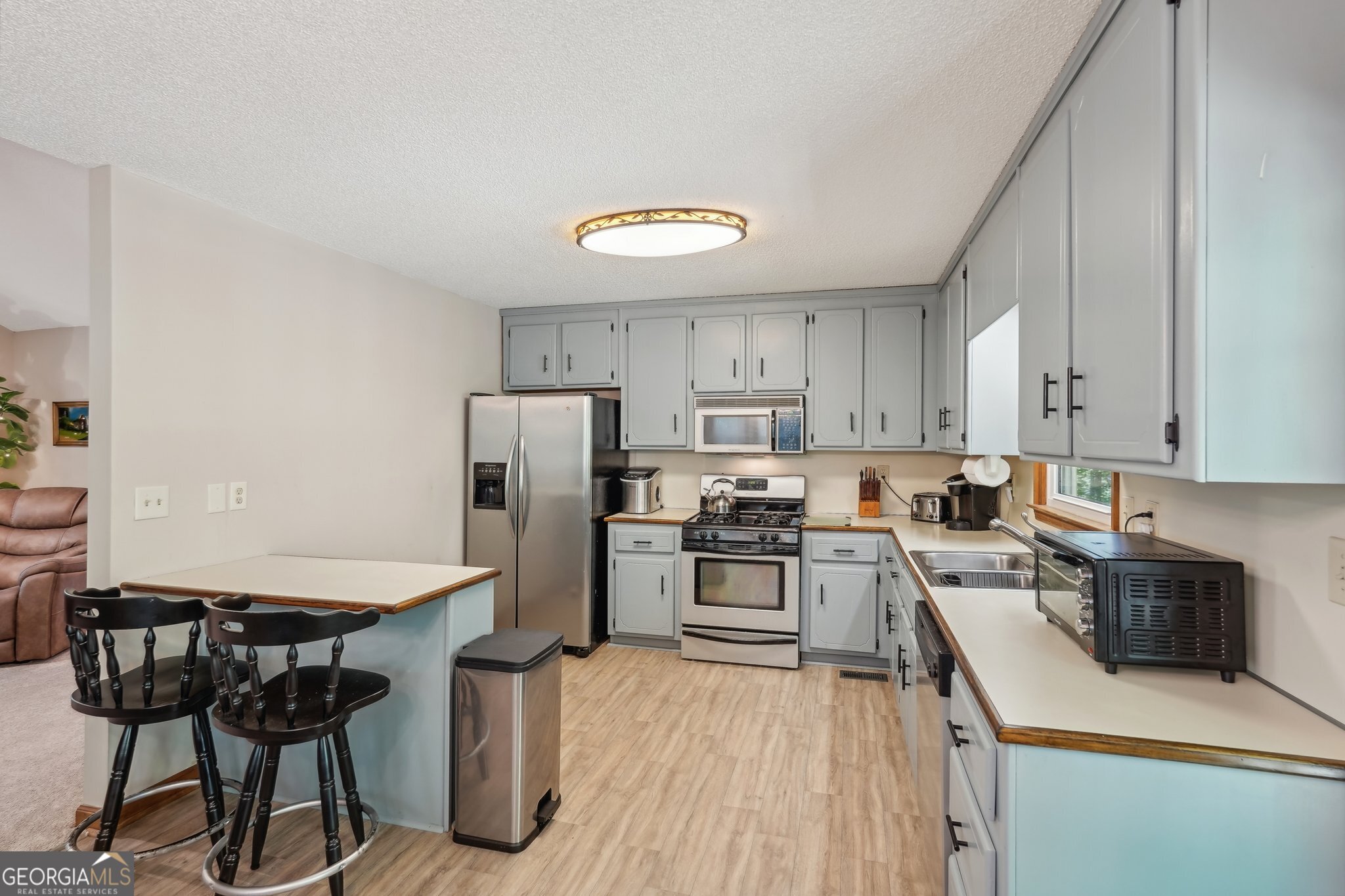 4315 Hickory Point Drive