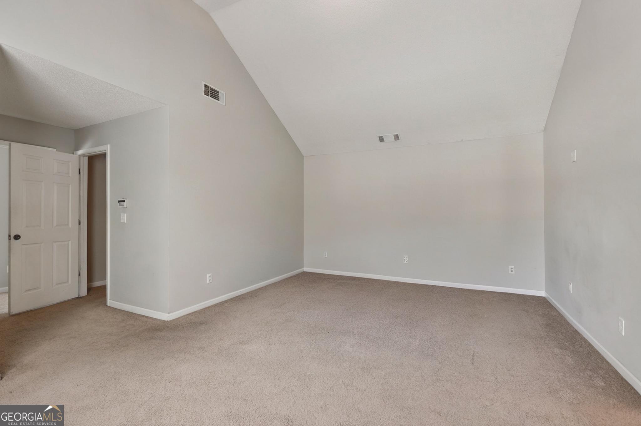 2261 Creel Road