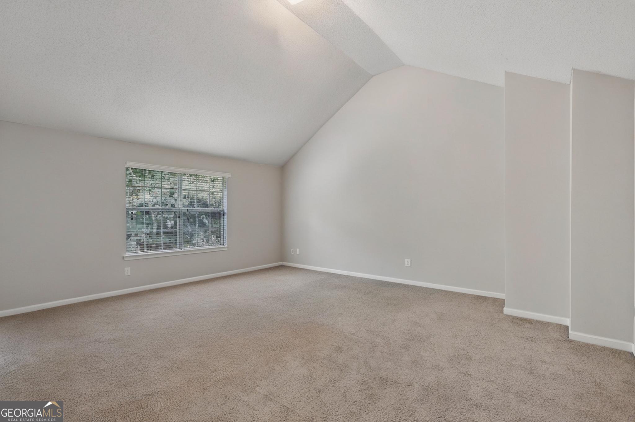 2261 Creel Road